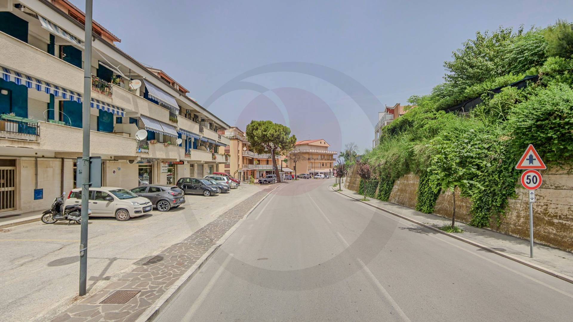 Locale commerciale in affitto a San Vito Chietino