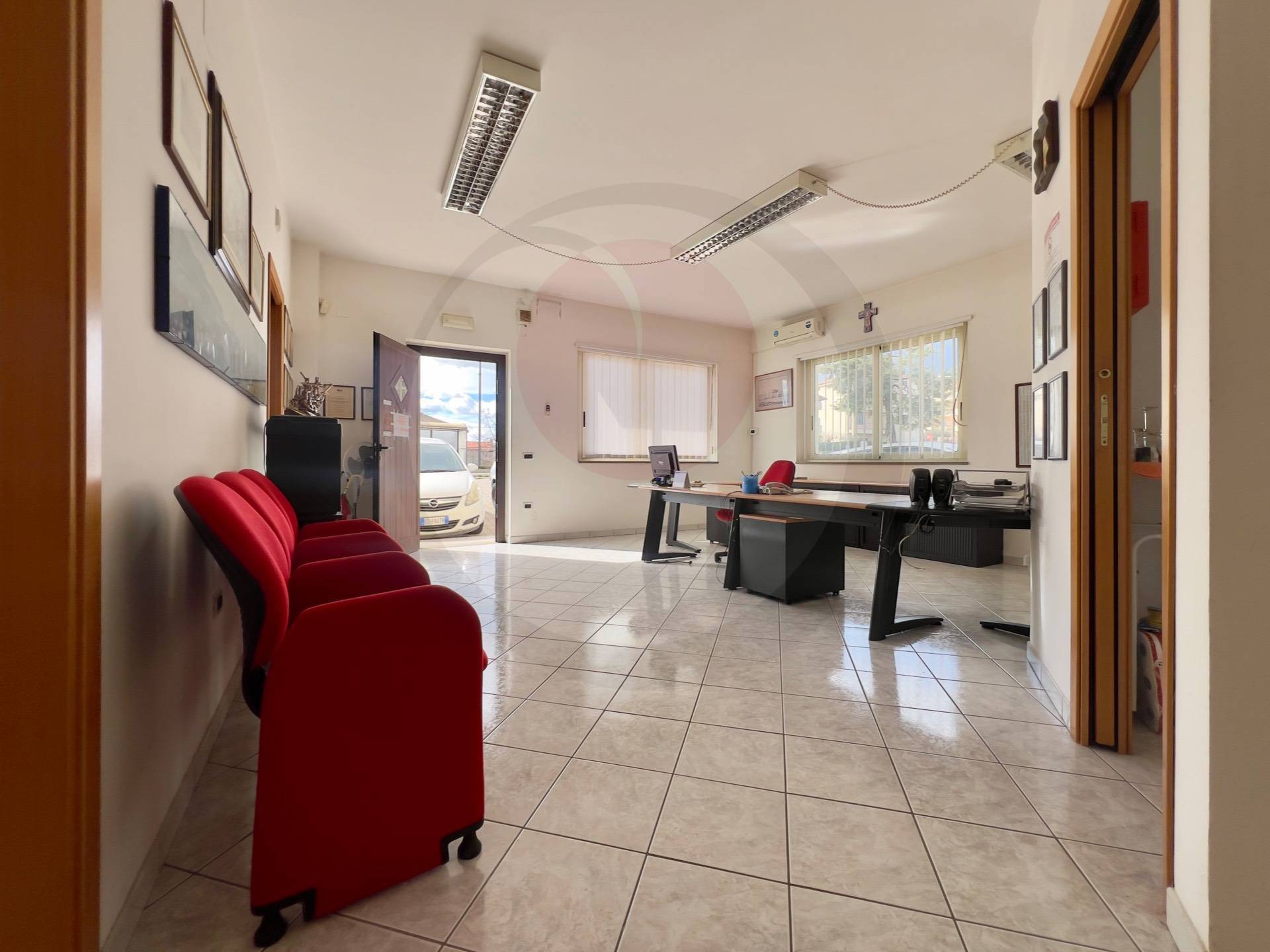 Appartamento con ingresso indipendente in vendita a Castel Frentano