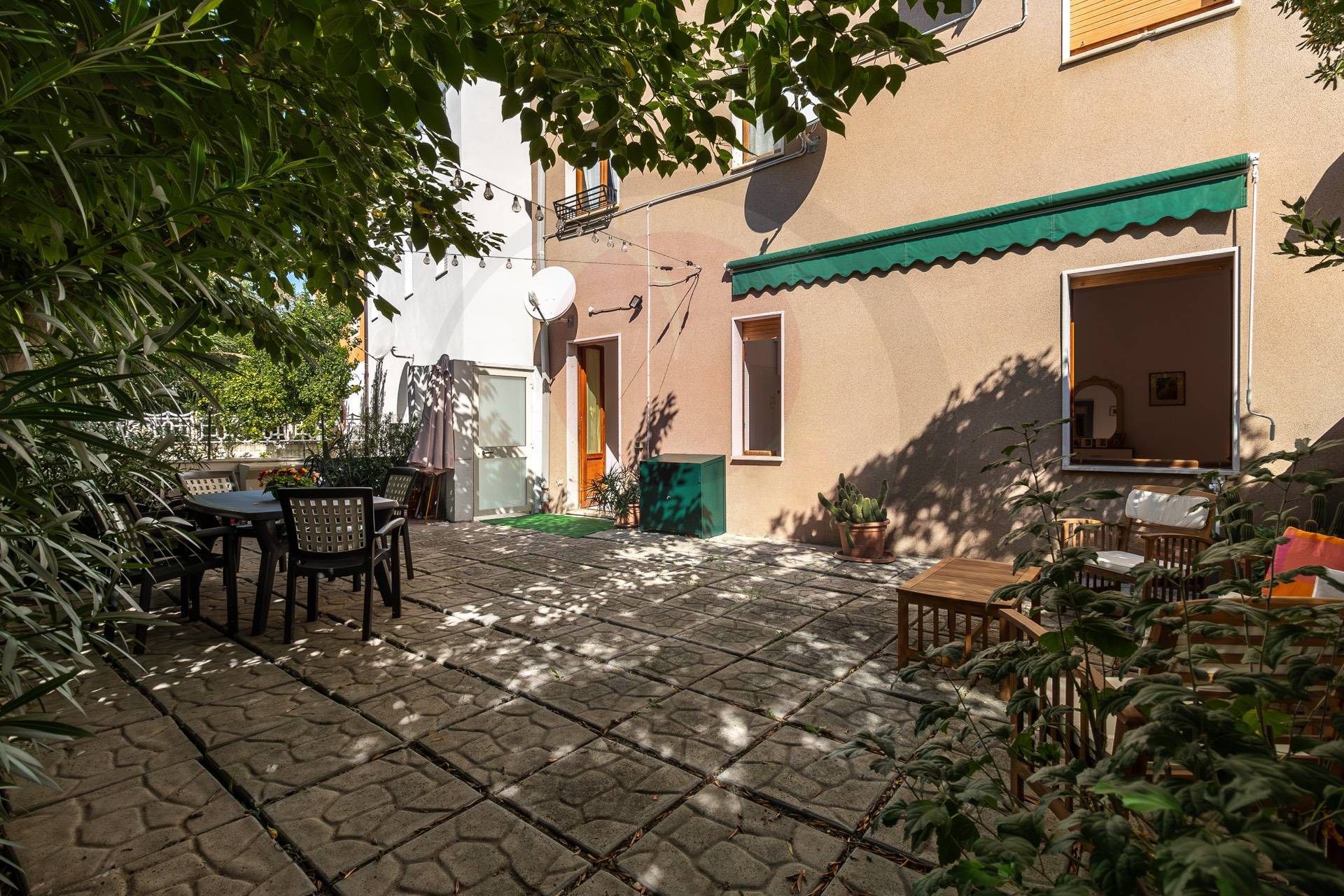 Appartamento con ingresso indipendente in vendita a Torino di Sangro