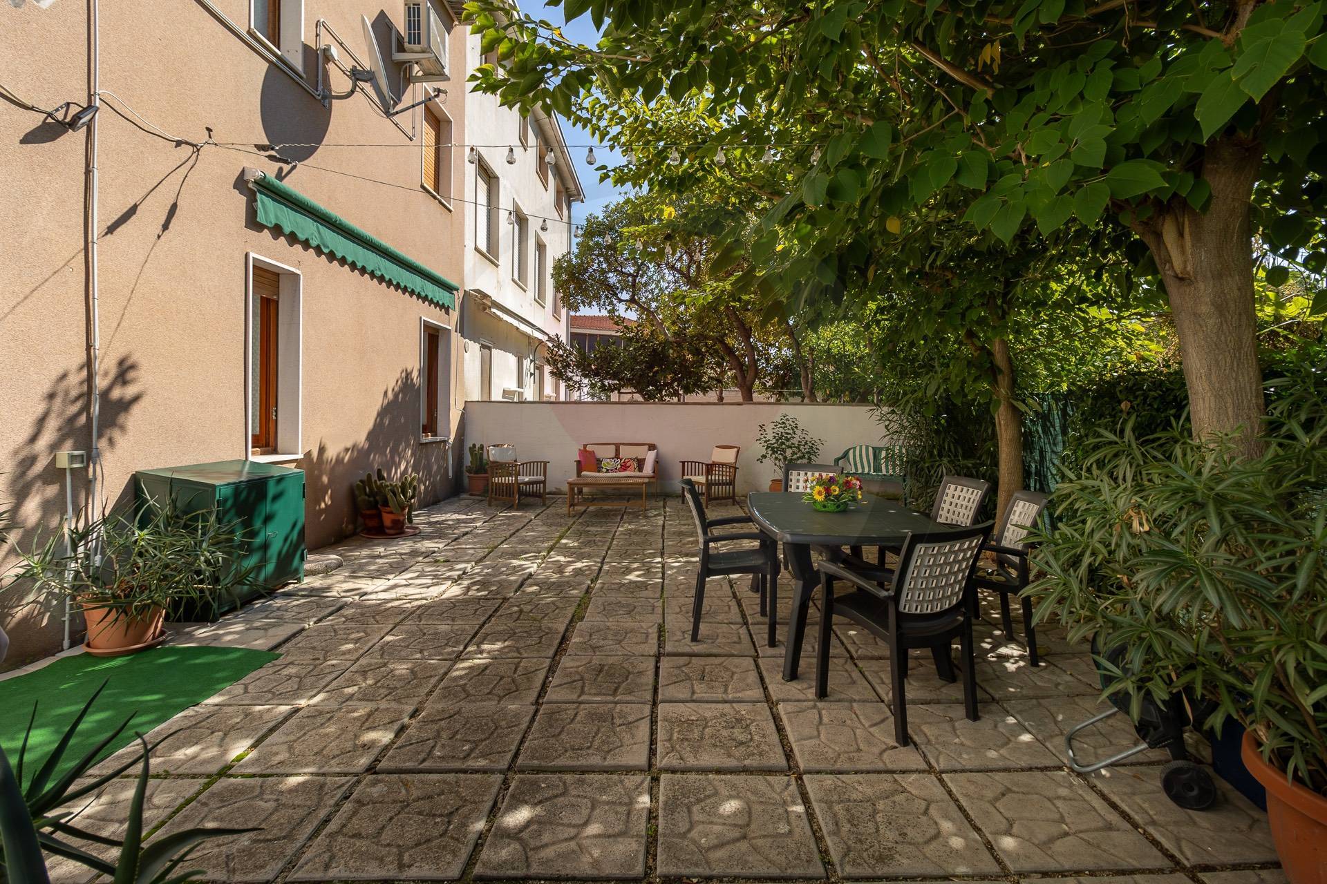 Appartamento con ingresso indipendente in vendita a Torino di Sangro