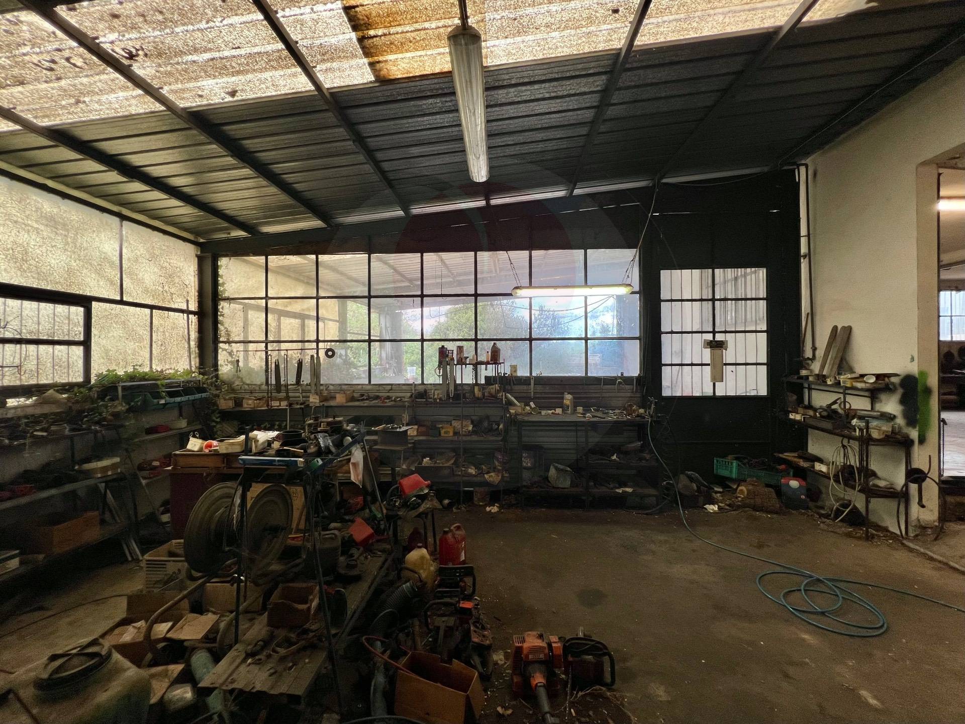 Opificio in vendita a Rocca San Giovanni