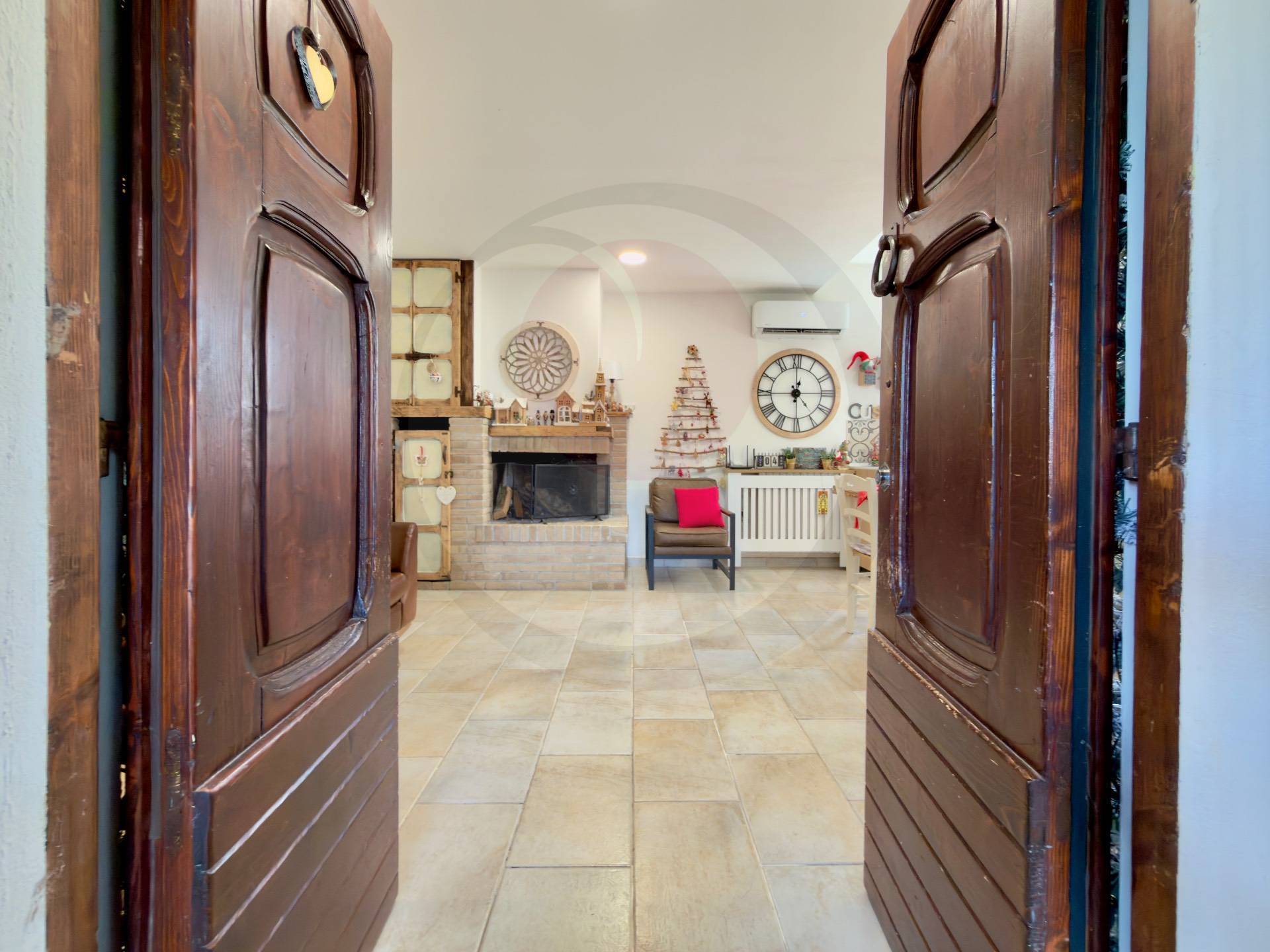 Casa singola con terreno in vendita a Lanciano