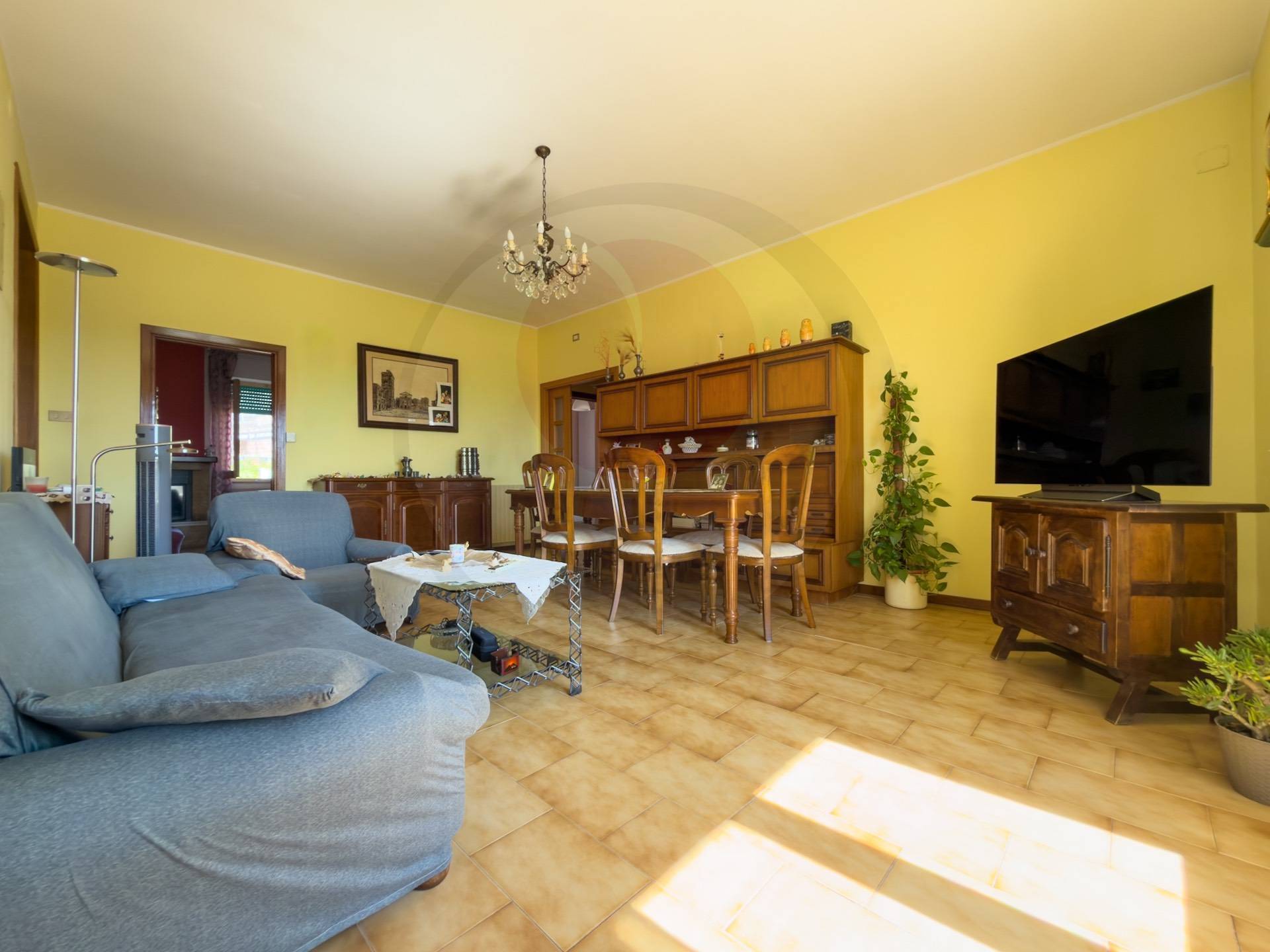 Appartamento con ingresso indipendente in vendita a Lanciano