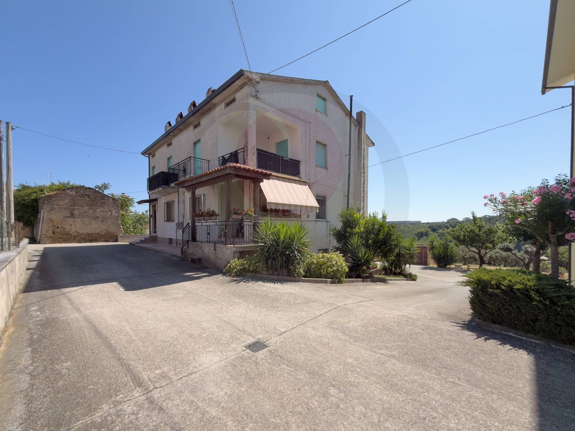 Appartamento con ingresso indipendente in vendita a Lanciano