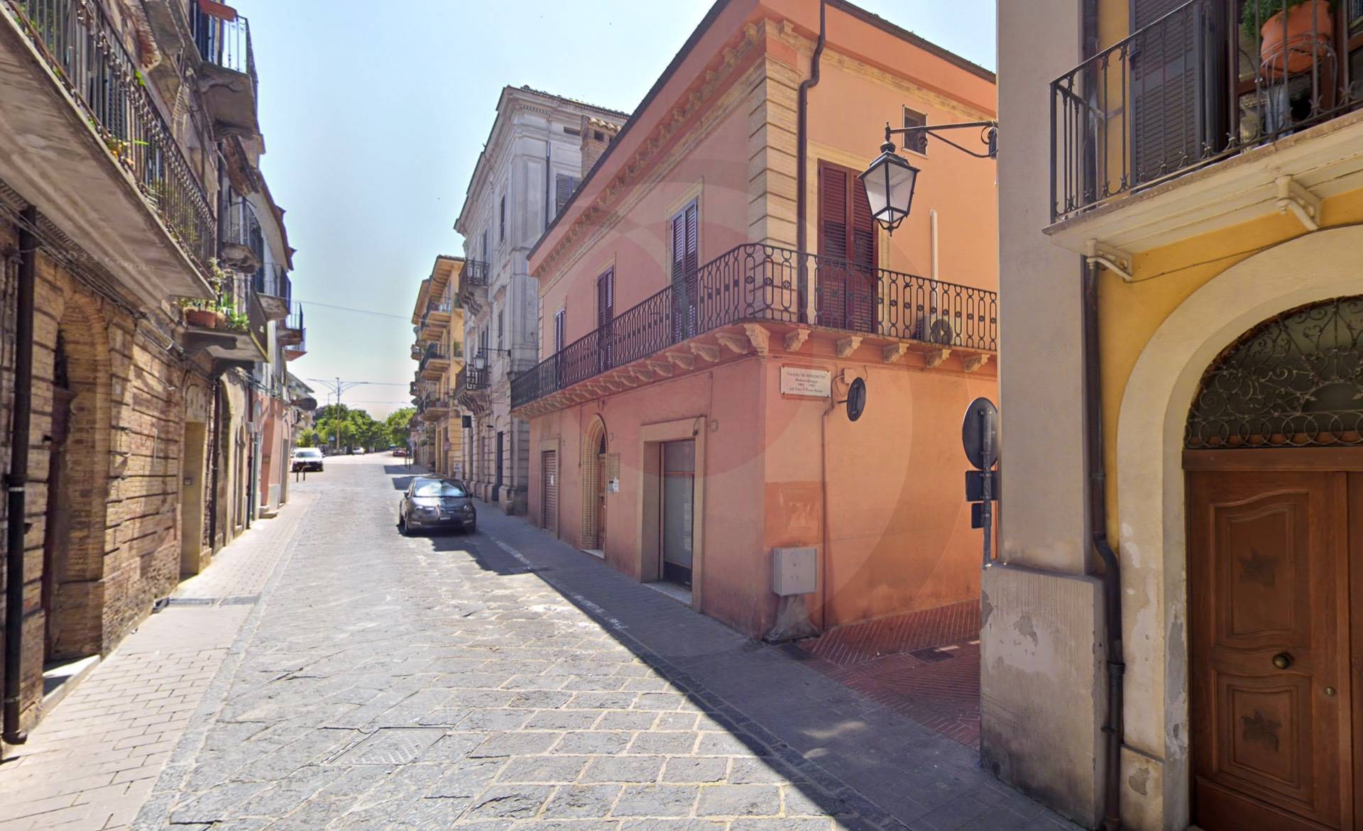 Locale commerciale in affitto a Lanciano