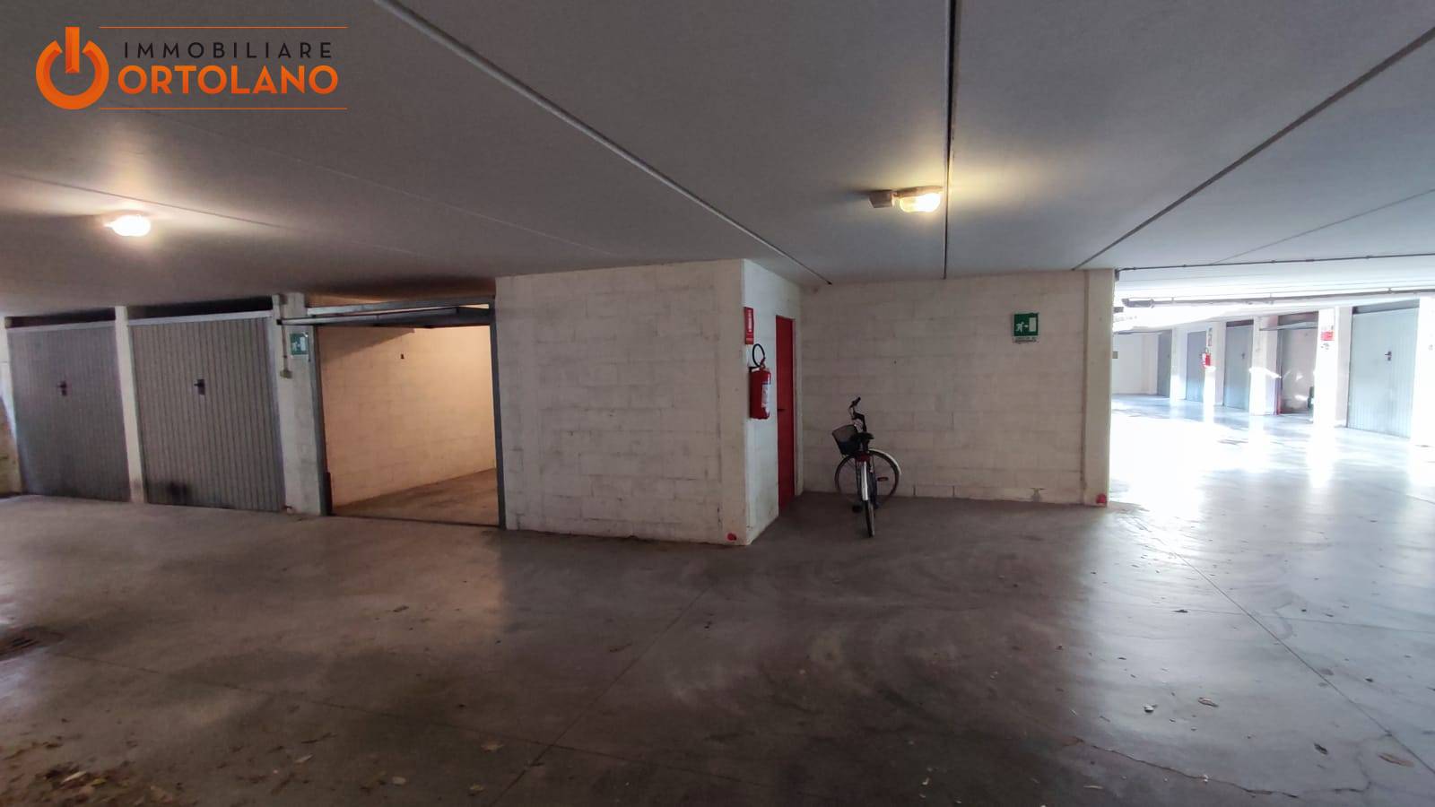 Box/Garage 13mq in vendita, Monfalcone panzano