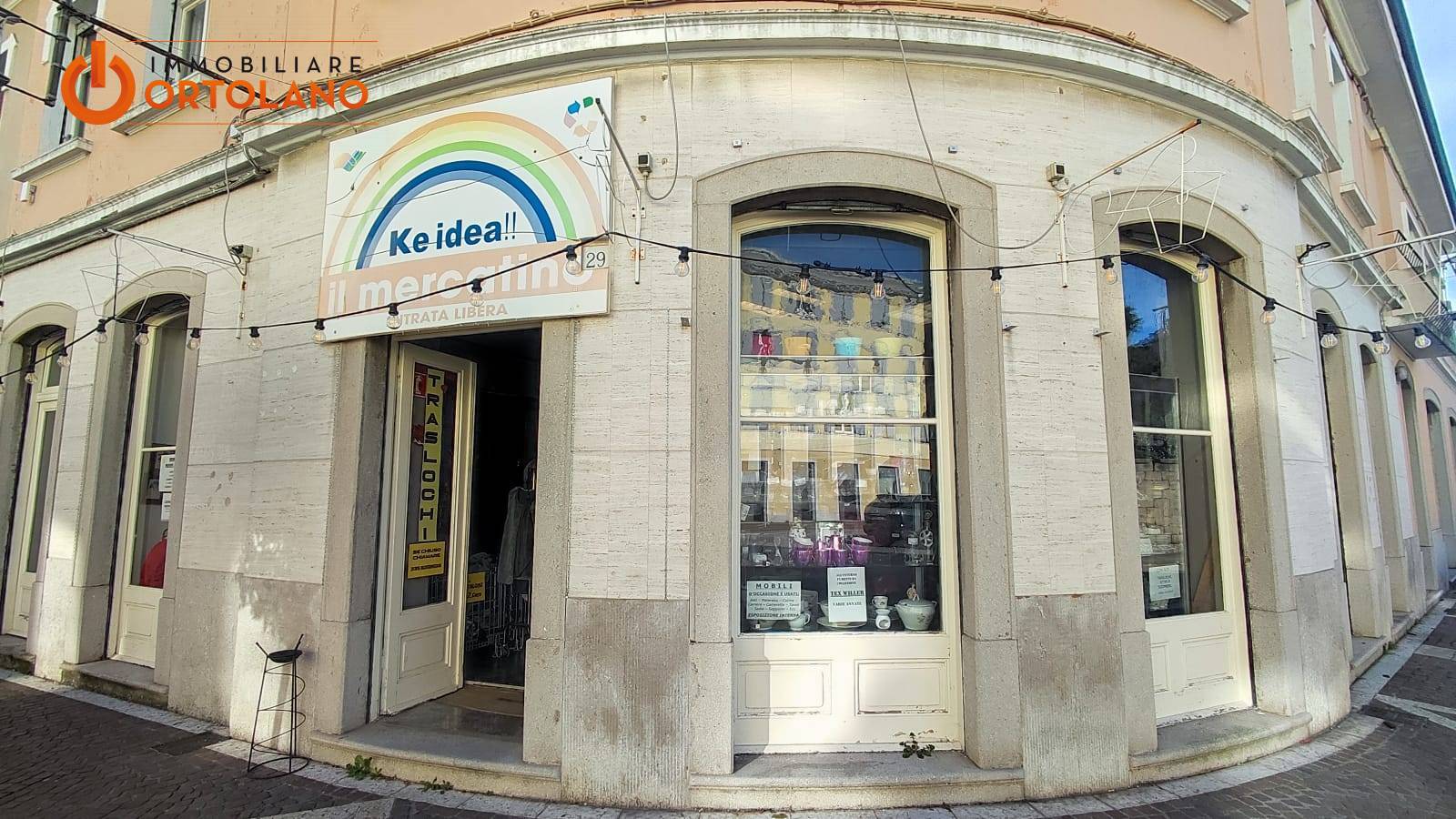 Locale commerciale in vendita a Monfalcone