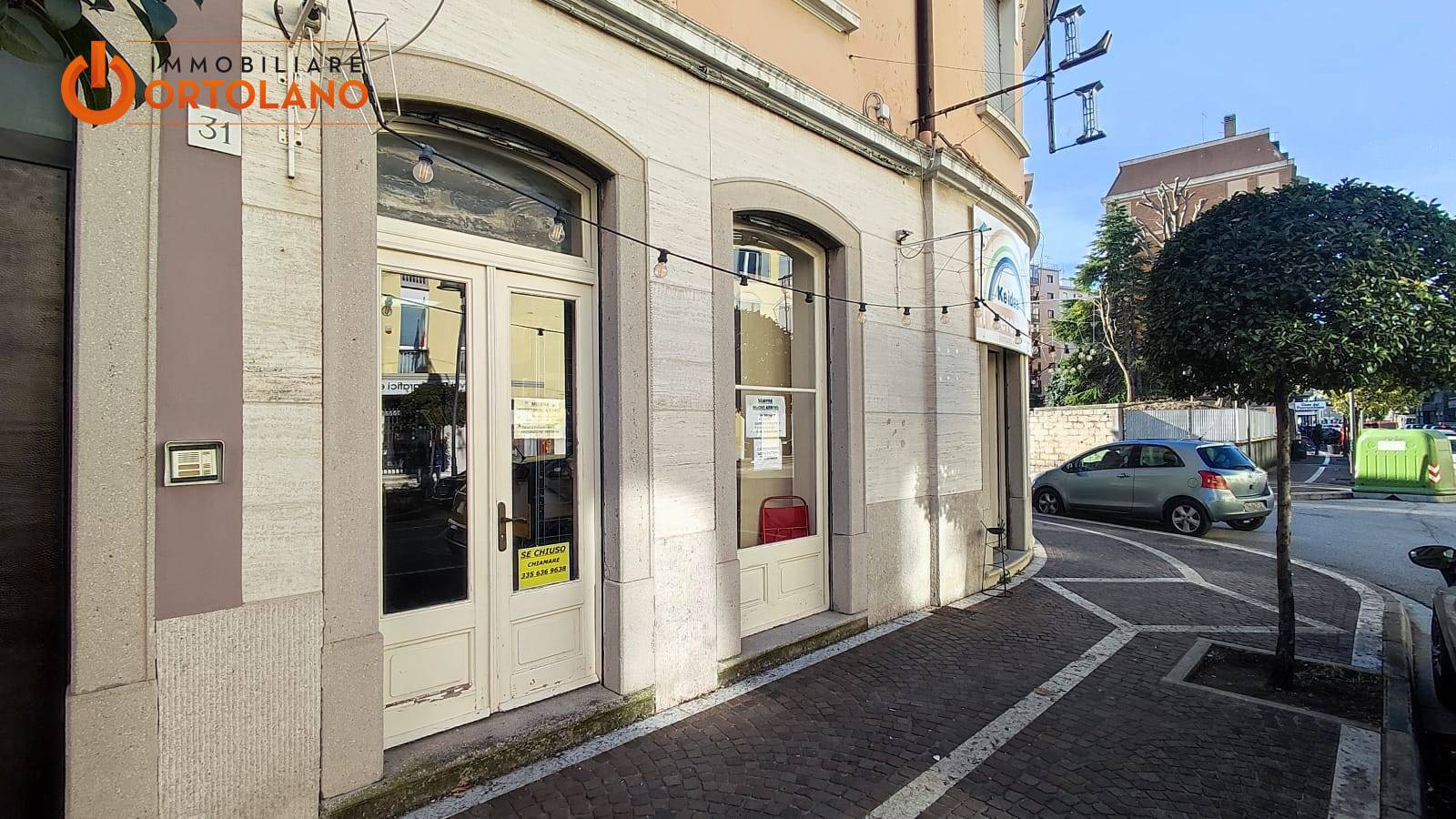 Locale commerciale in vendita a Monfalcone