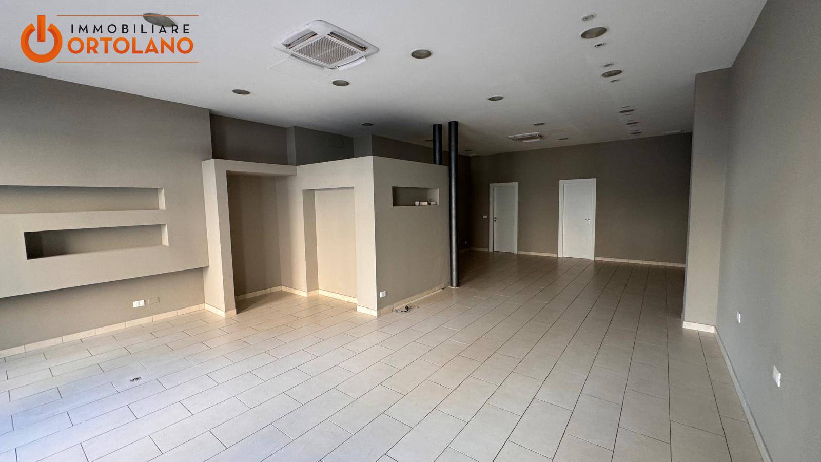 Locale commerciale in affitto a Monfalcone