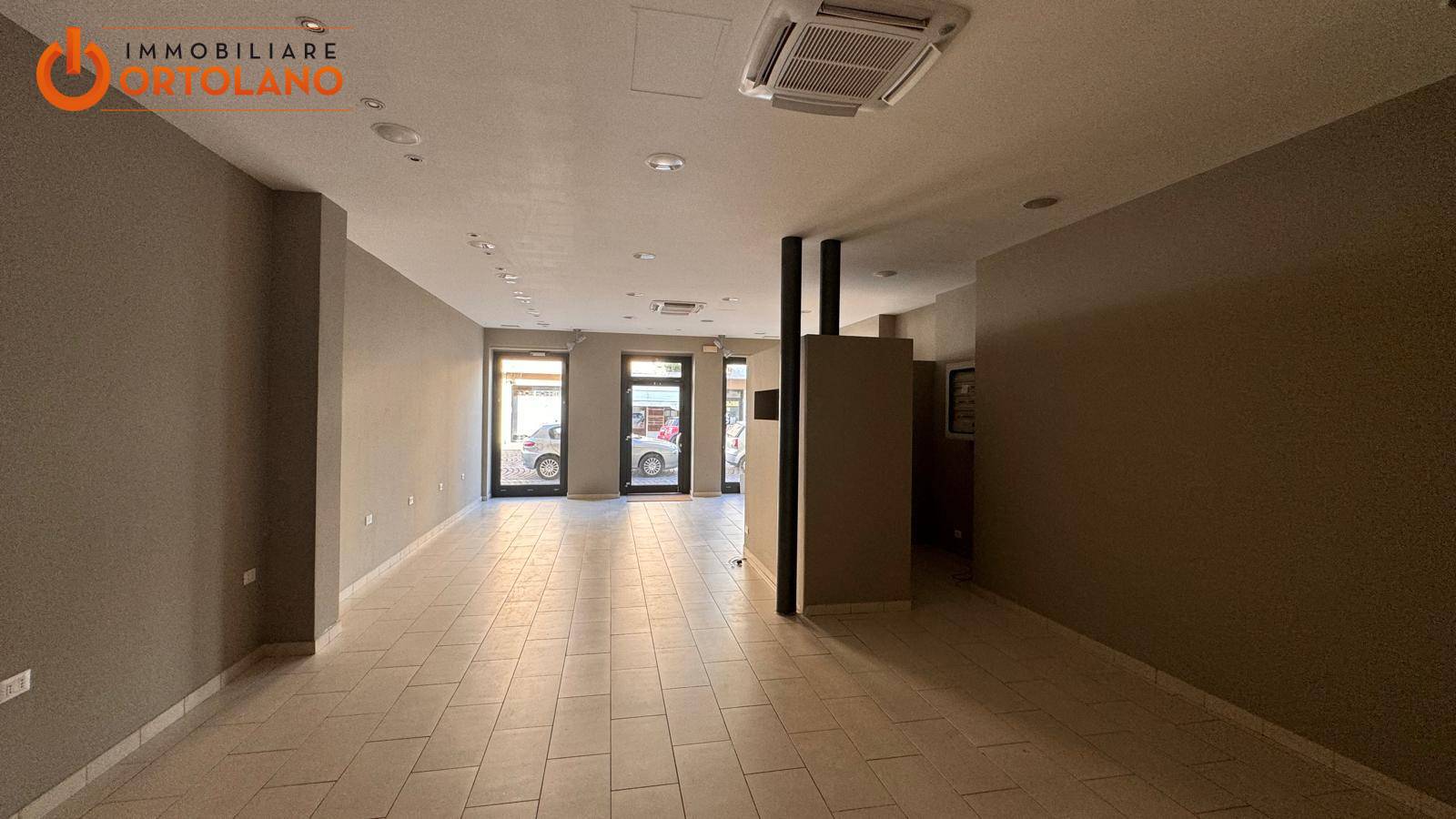 Locale commerciale in affitto a Monfalcone