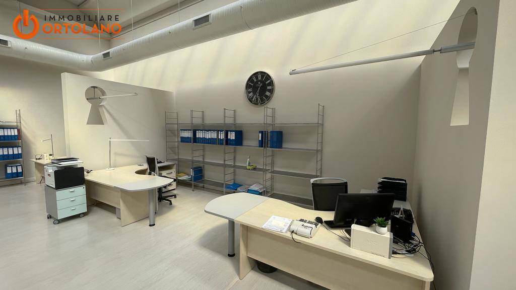 Locale commerciale in vendita a Ronchi dei Legionari