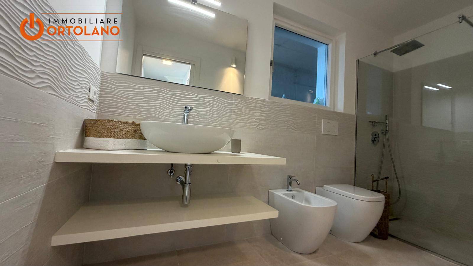 Villa Bifamigliare in affitto a Duino-Aurisina, Santa Croce