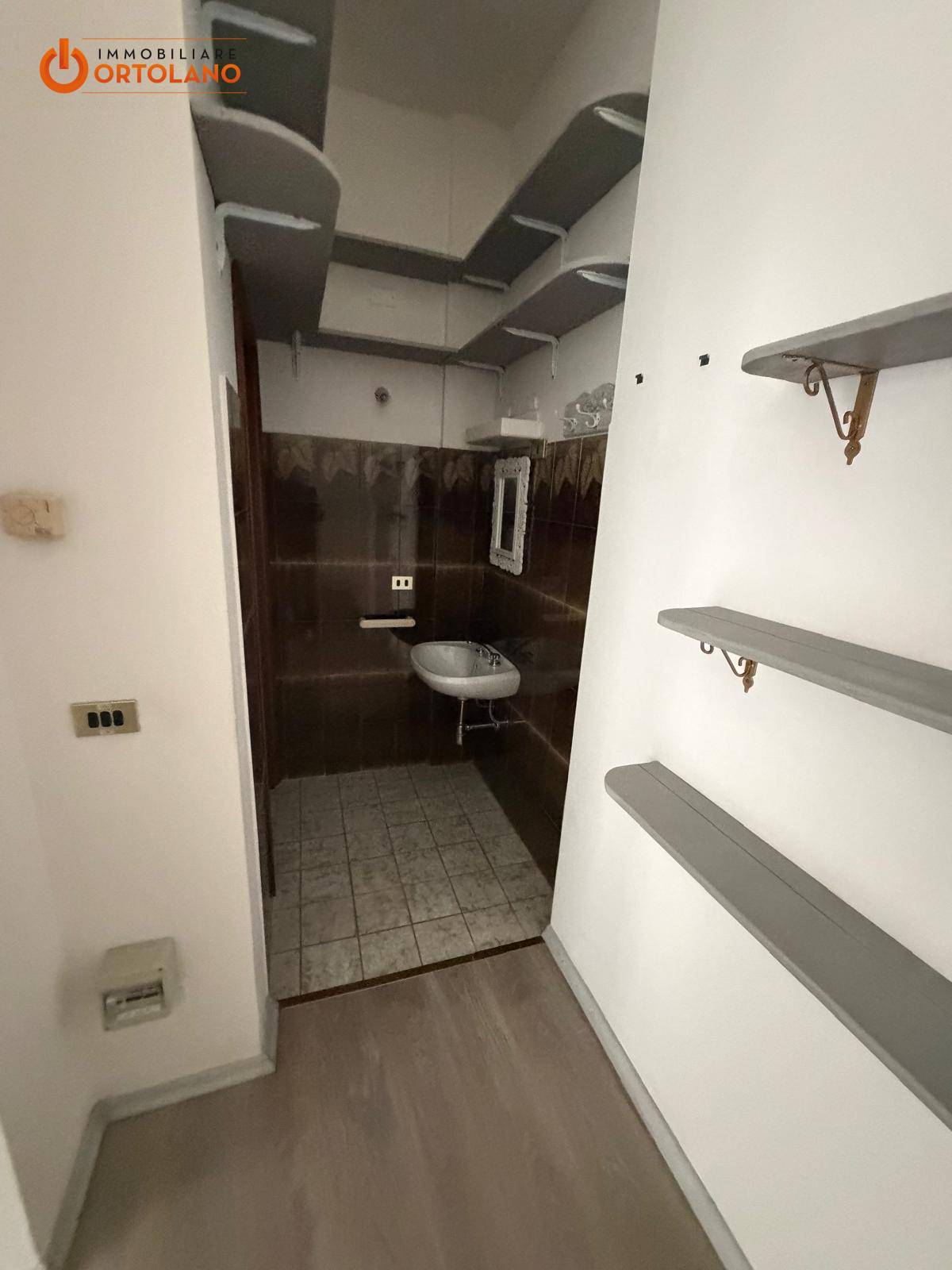 Locale commerciale in affitto a Monfalcone