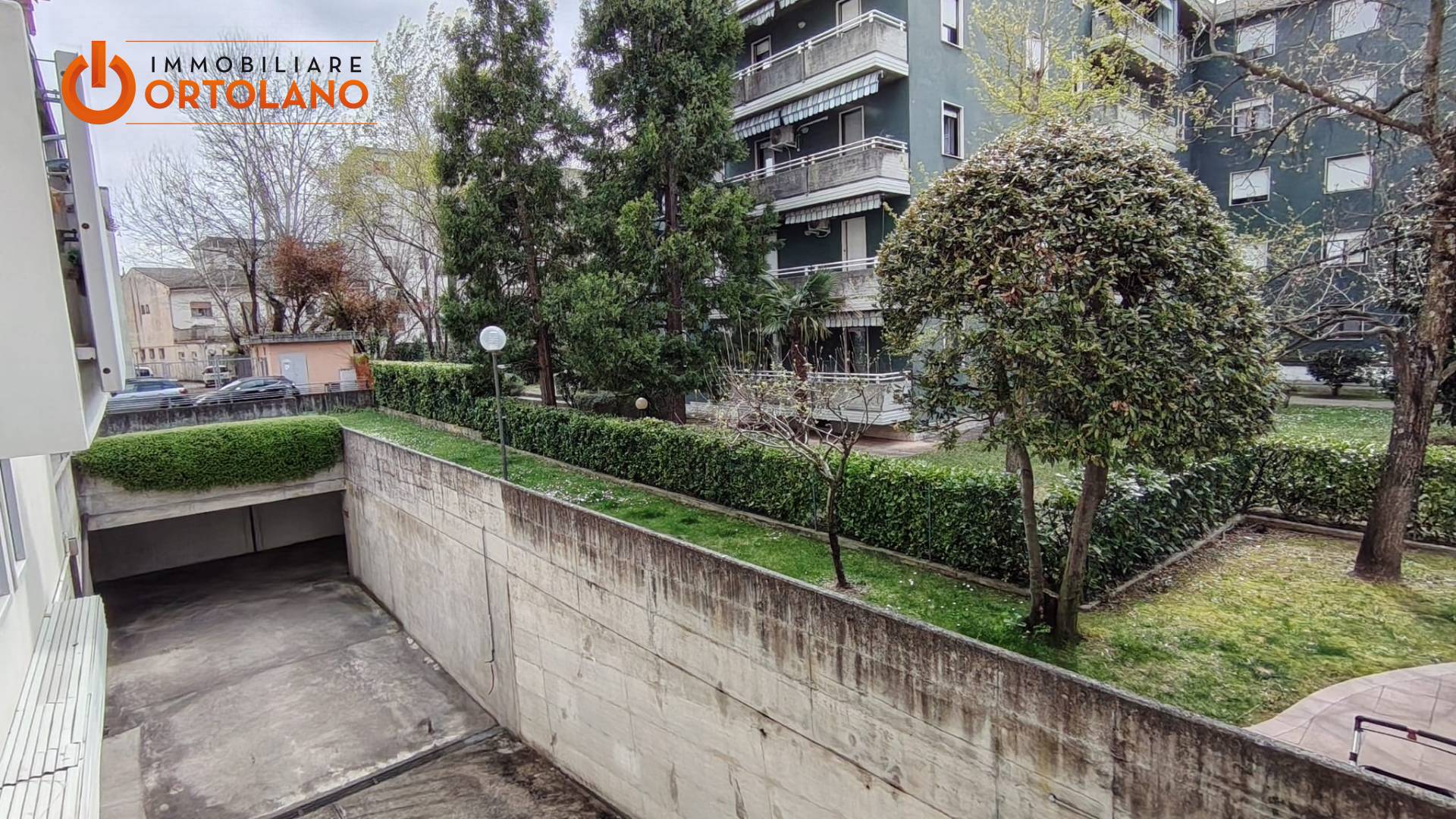 Box o garage in vendita a Monfalcone