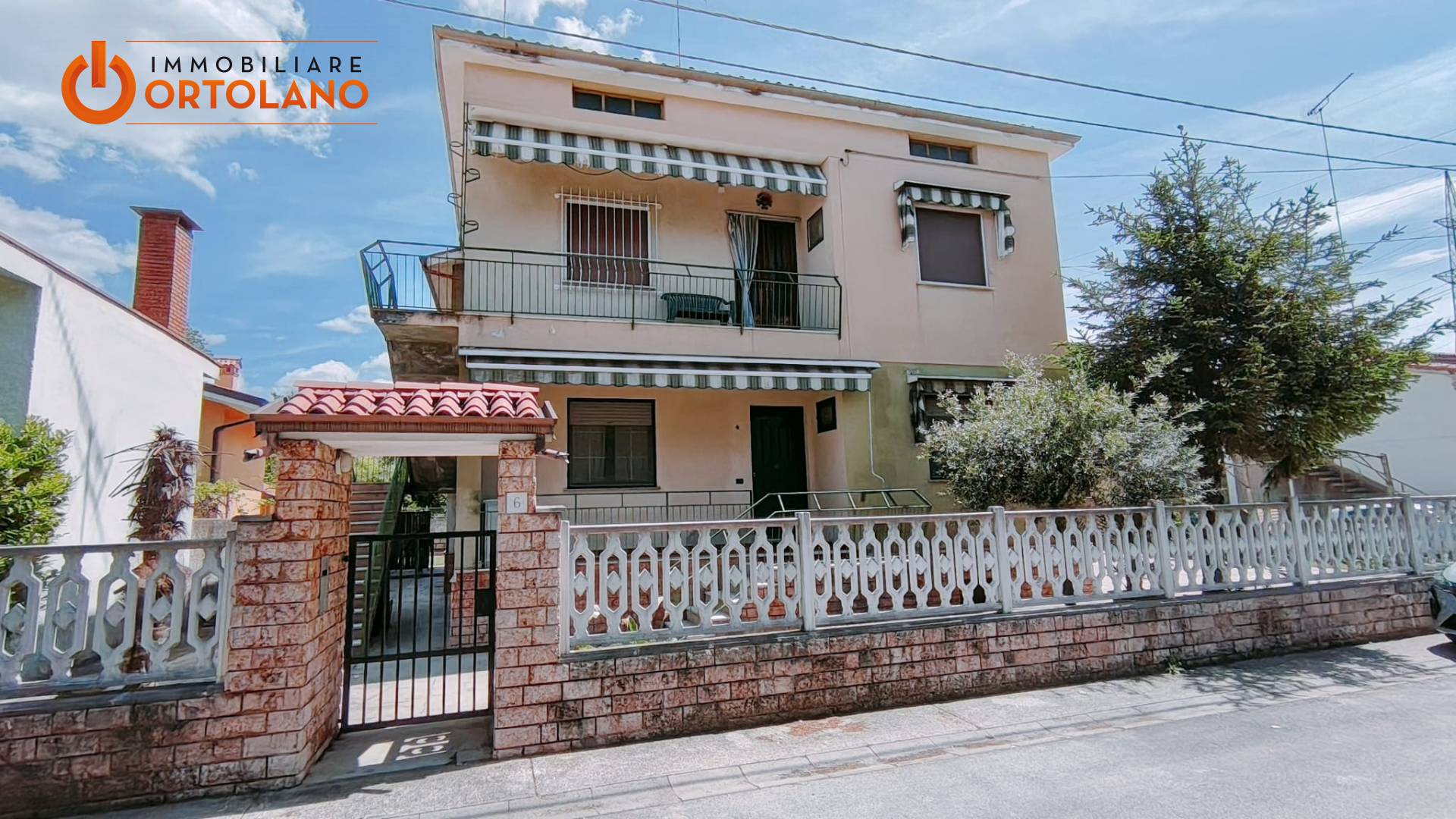 PORZIONE DI BIFAMIGLIARE in vendita a Monfalcone