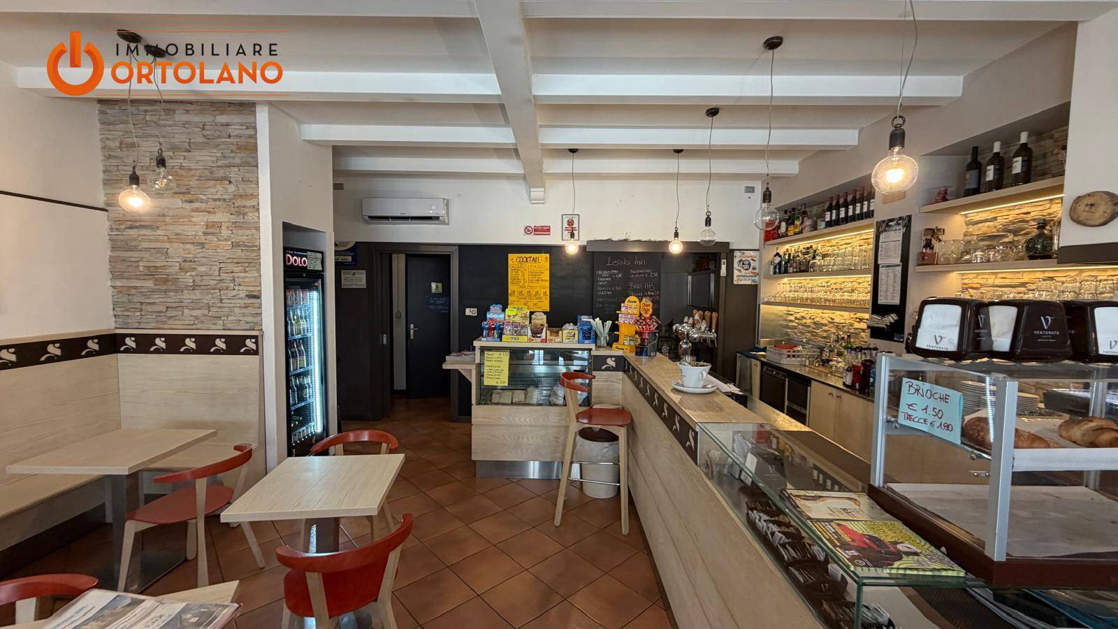 Attivit commerciale in vendita a Staranzano
