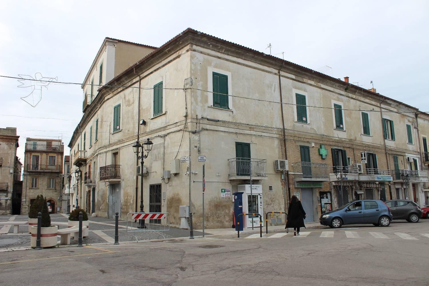 casa storica in vendita a Montenero di Bisaccia