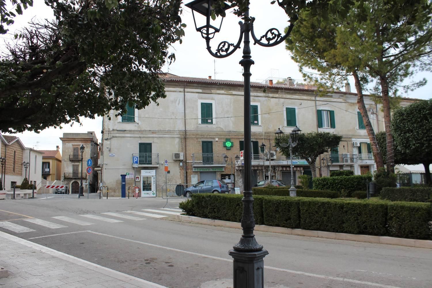 casa storica in vendita a Montenero di Bisaccia