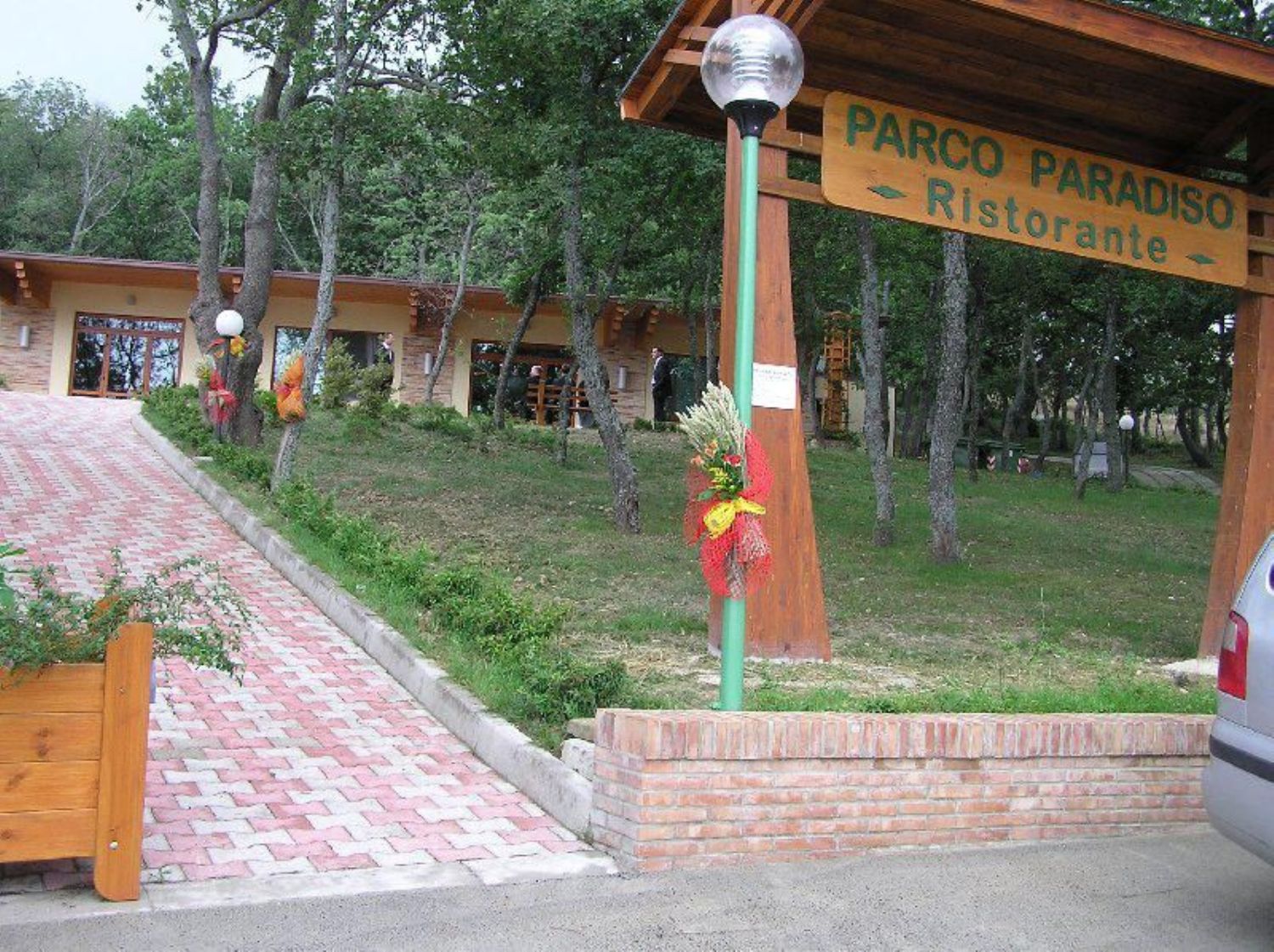 Locale commerciale in vendita a Cupello