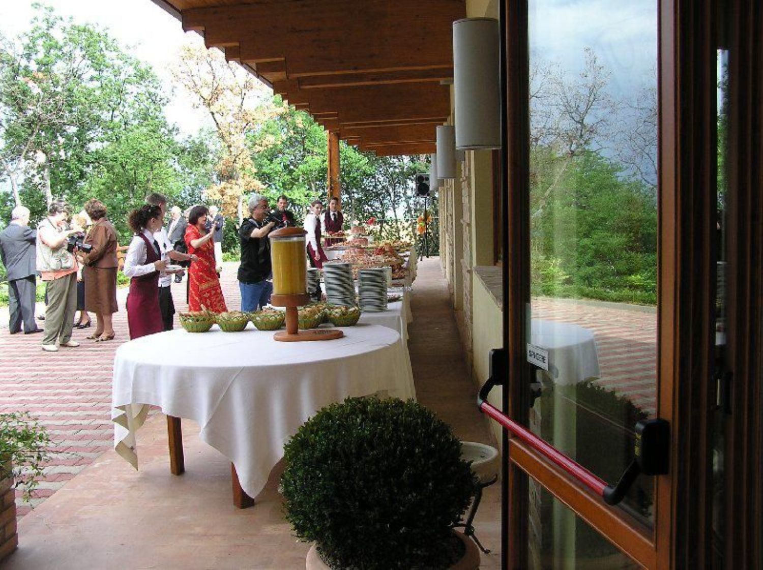 Locale commerciale in vendita a Cupello