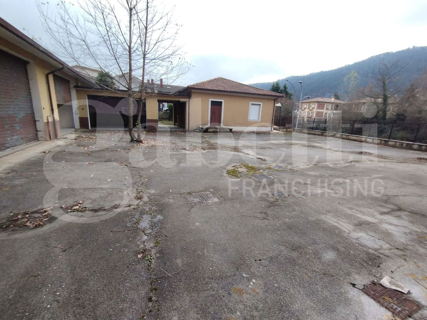 Stabile/Palazzo in vendita a Tagliacozzo