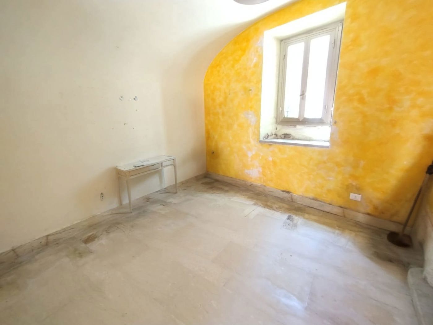 Negozio in vendita a Tagliacozzo