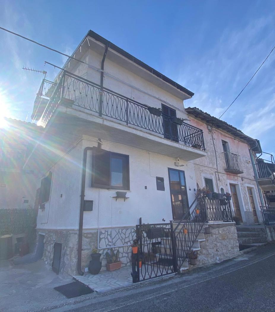 Casa indipendente in affitto a Tagliacozzo
