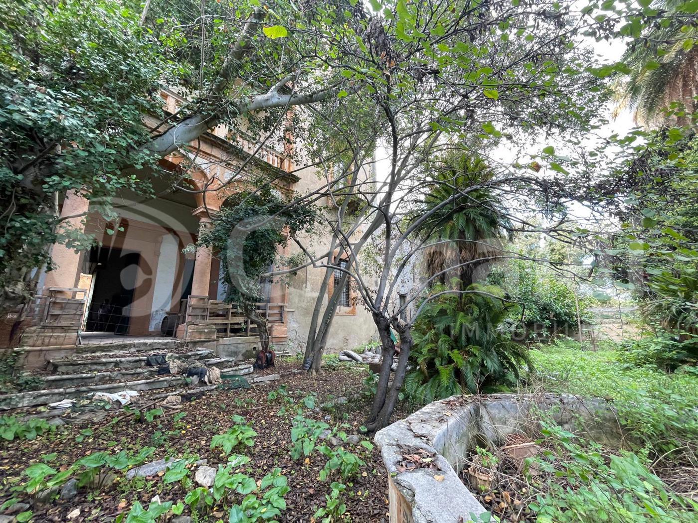 Castello in vendita a Palermo