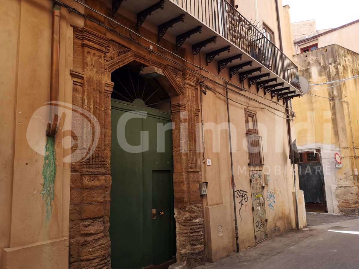 Bilocale arredato in affitto a Palermo