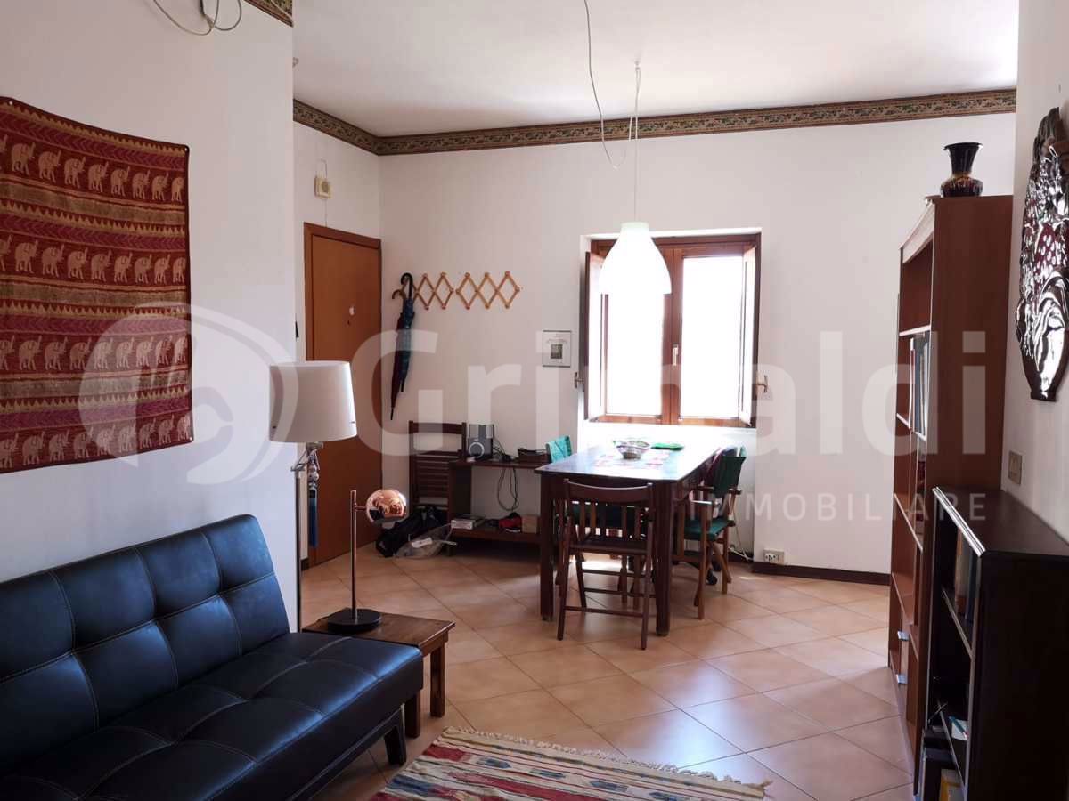 Bilocale arredato in affitto a Palermo