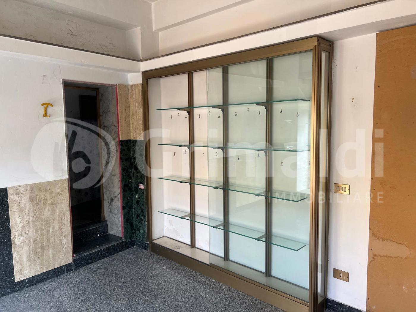 Magazzino in affitto a Palermo