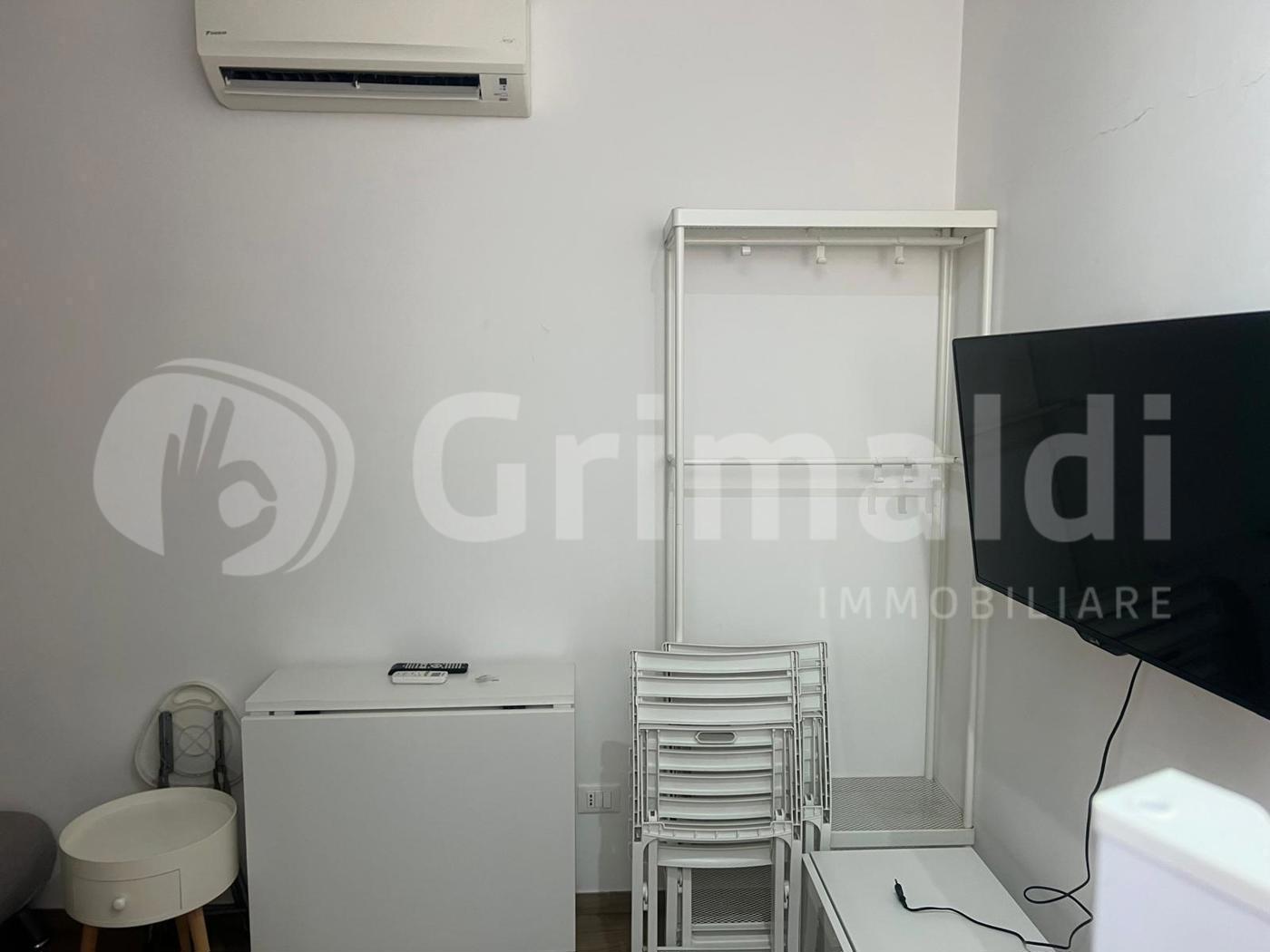 Monolocale arredato in affitto a Palermo