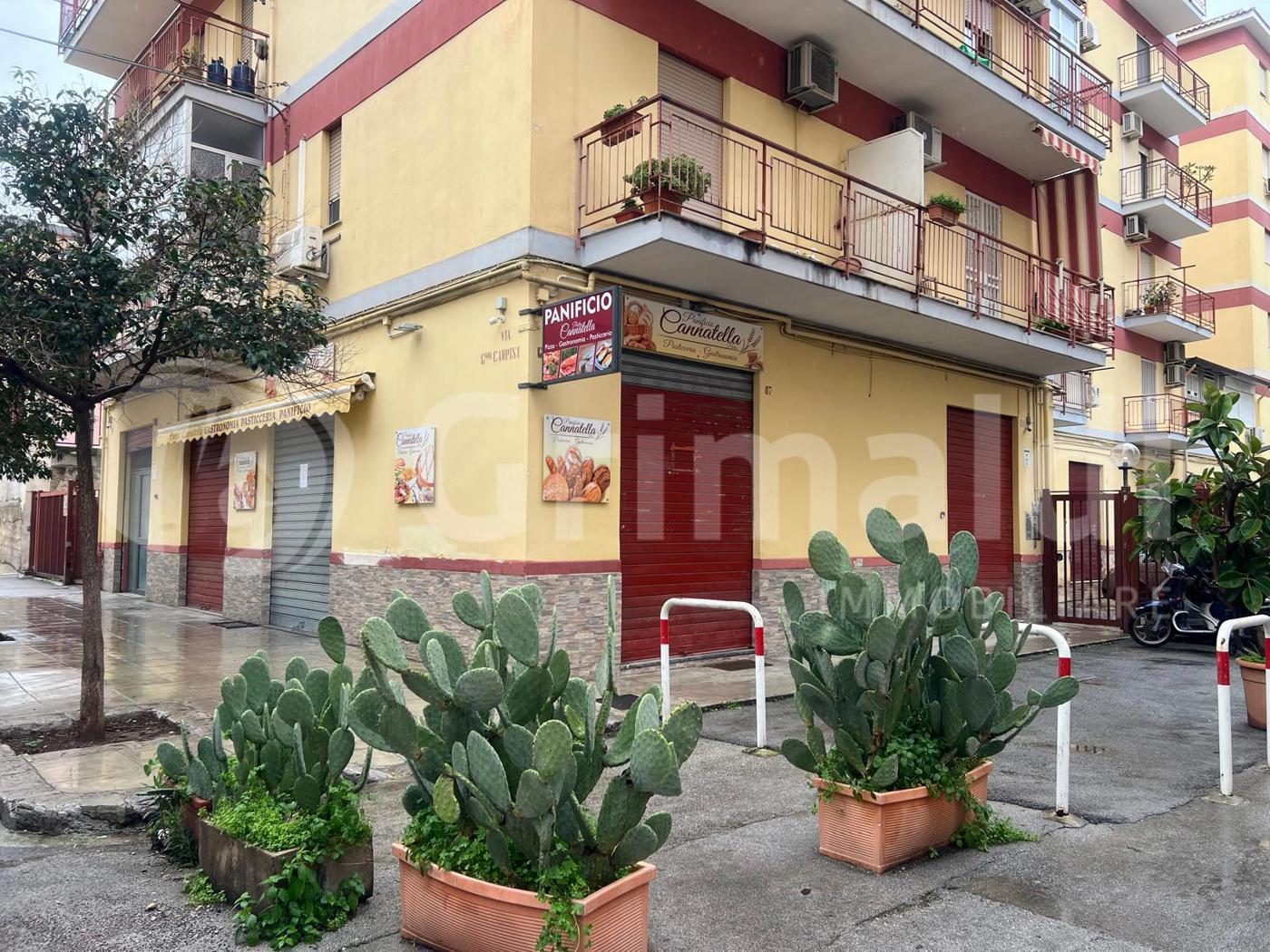 Attivit� commerciale Bar e tabacchi in vendita a Palermo