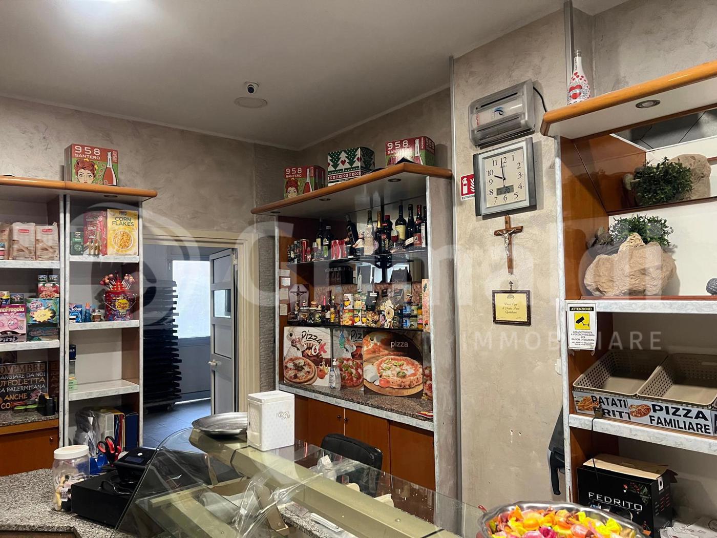 Attivit� commerciale Bar e tabacchi in vendita a Palermo