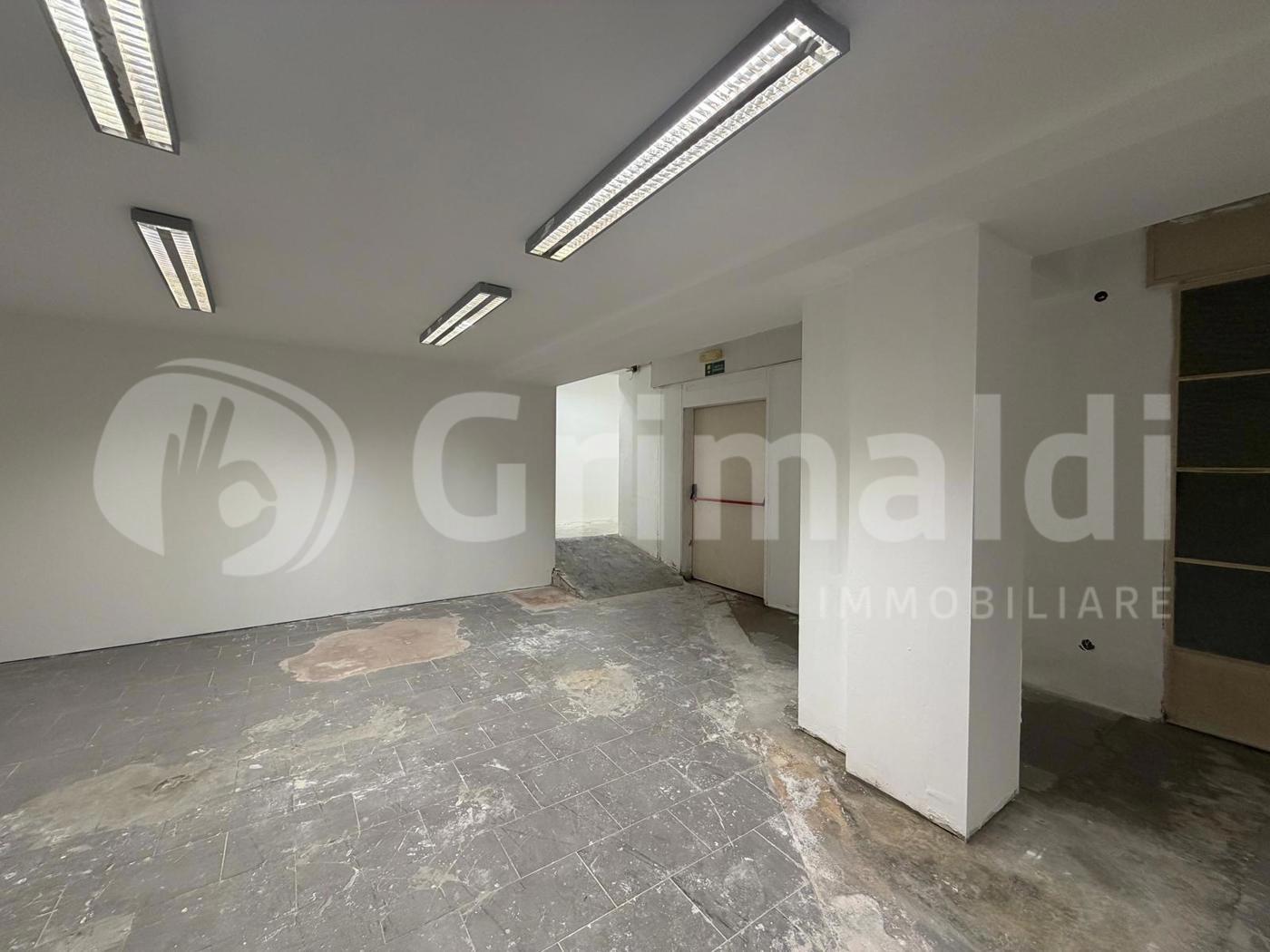 Magazzino in affitto a Palermo