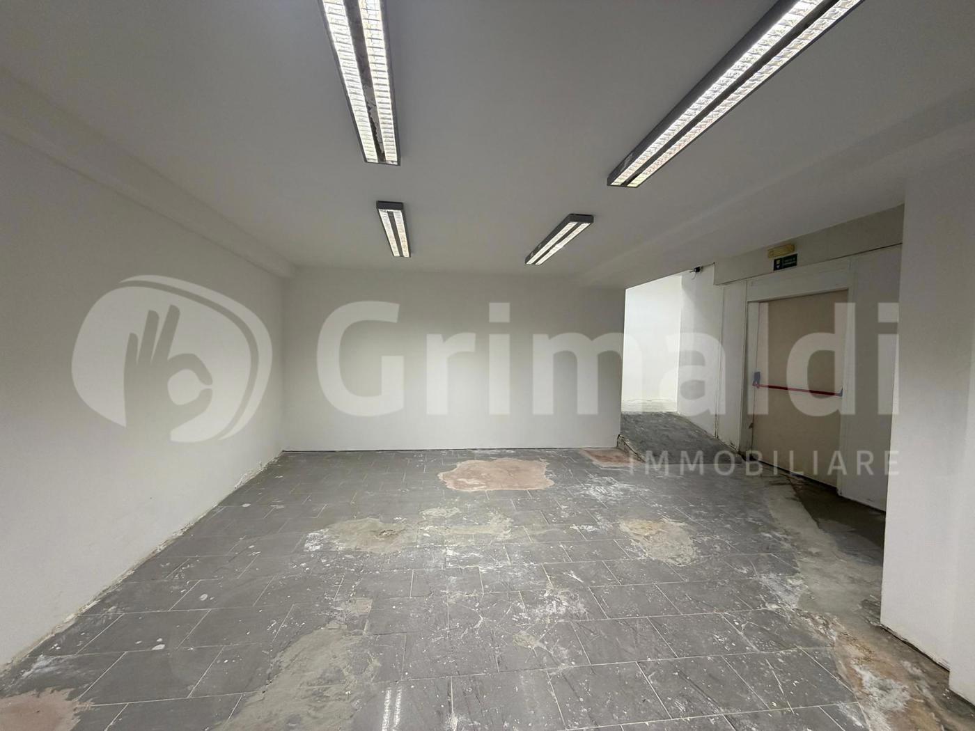 Magazzino in affitto a Palermo