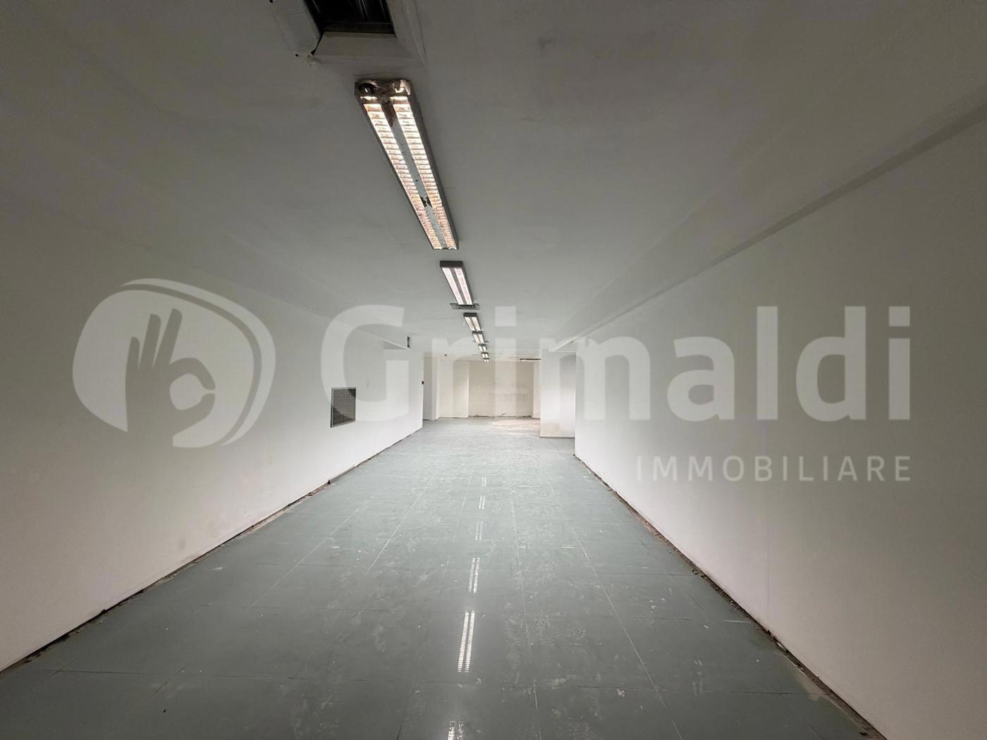 Magazzino in affitto a Palermo