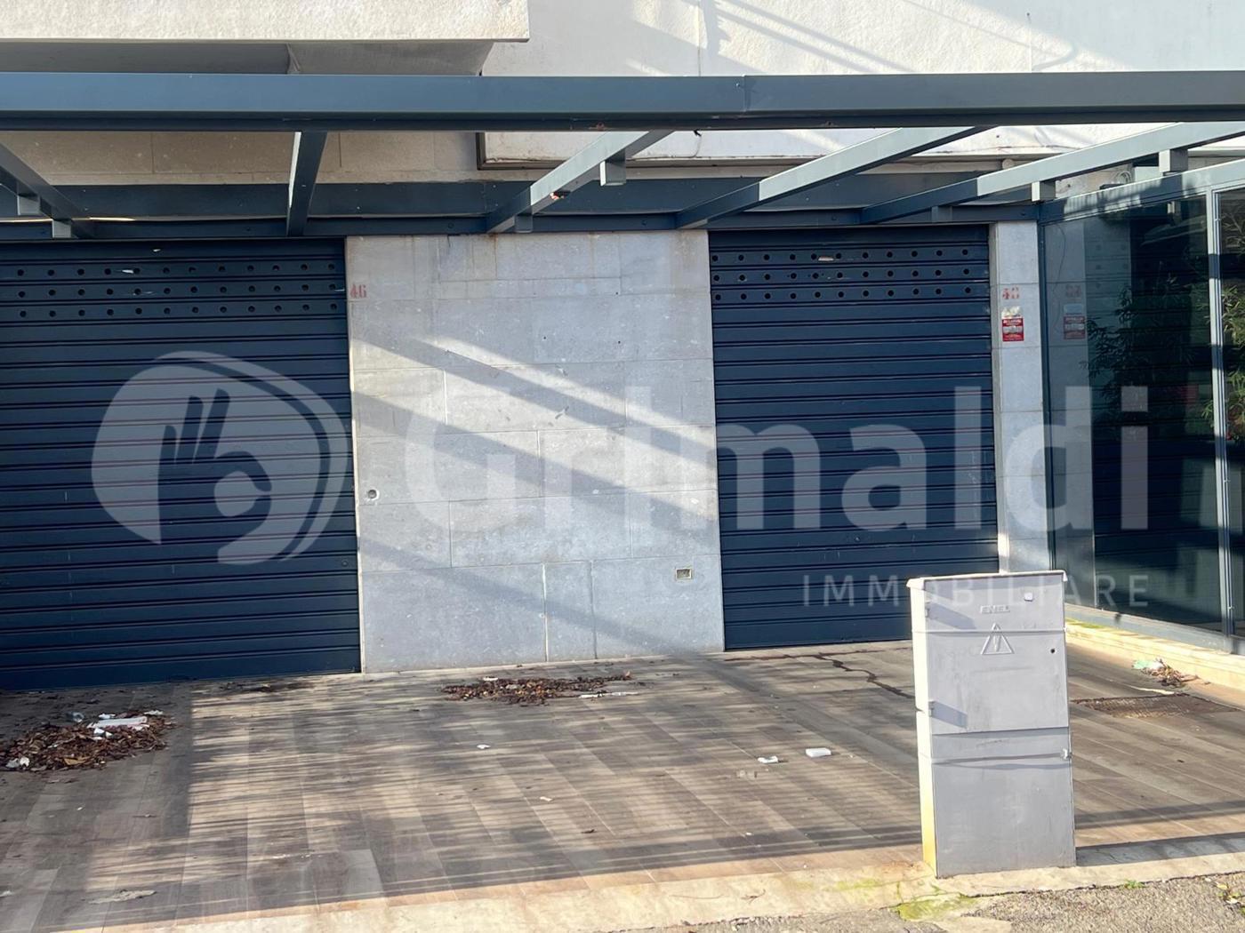 Negozio in affitto a Palermo