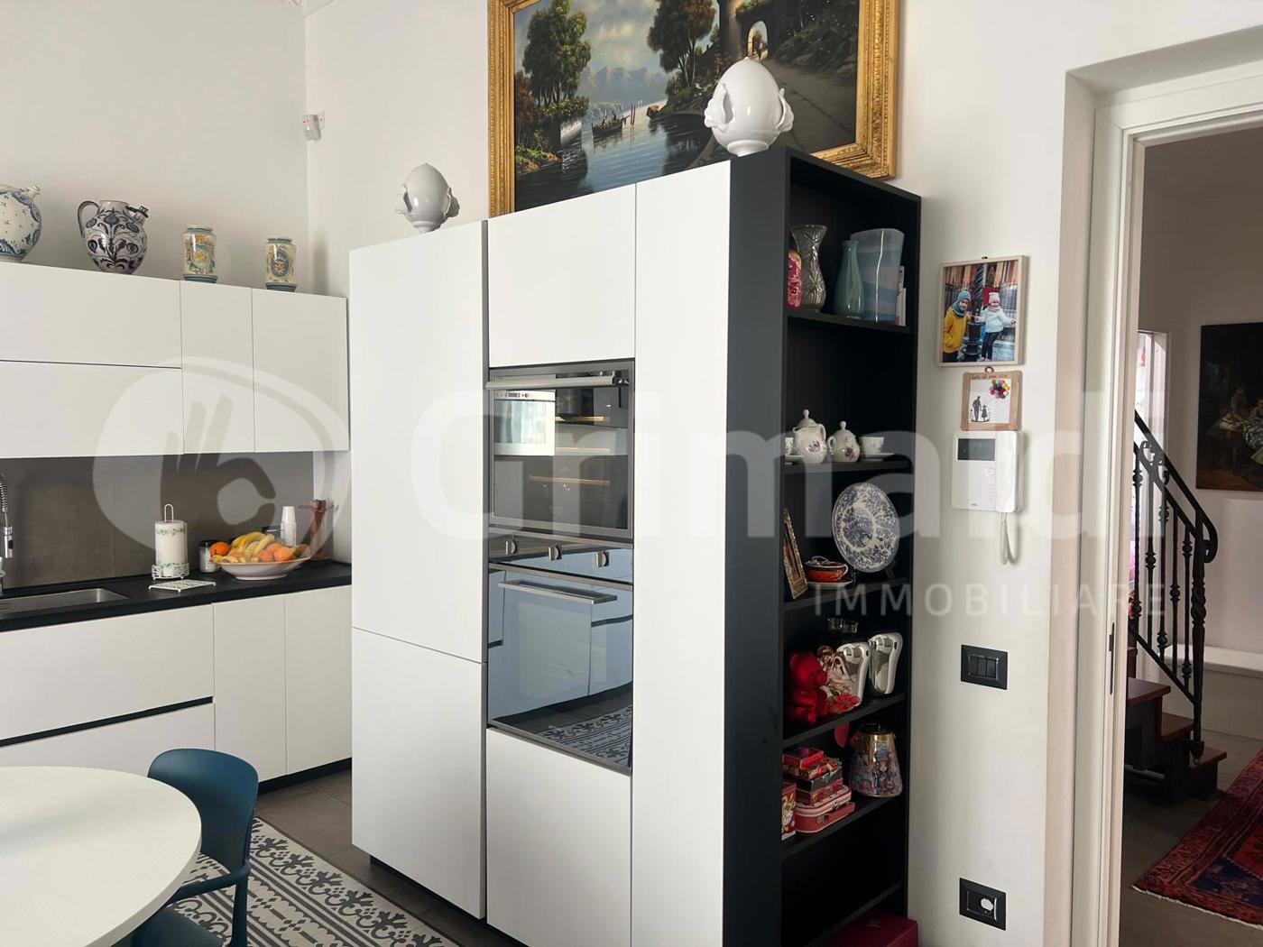 Appartamento in vendita a Palermo