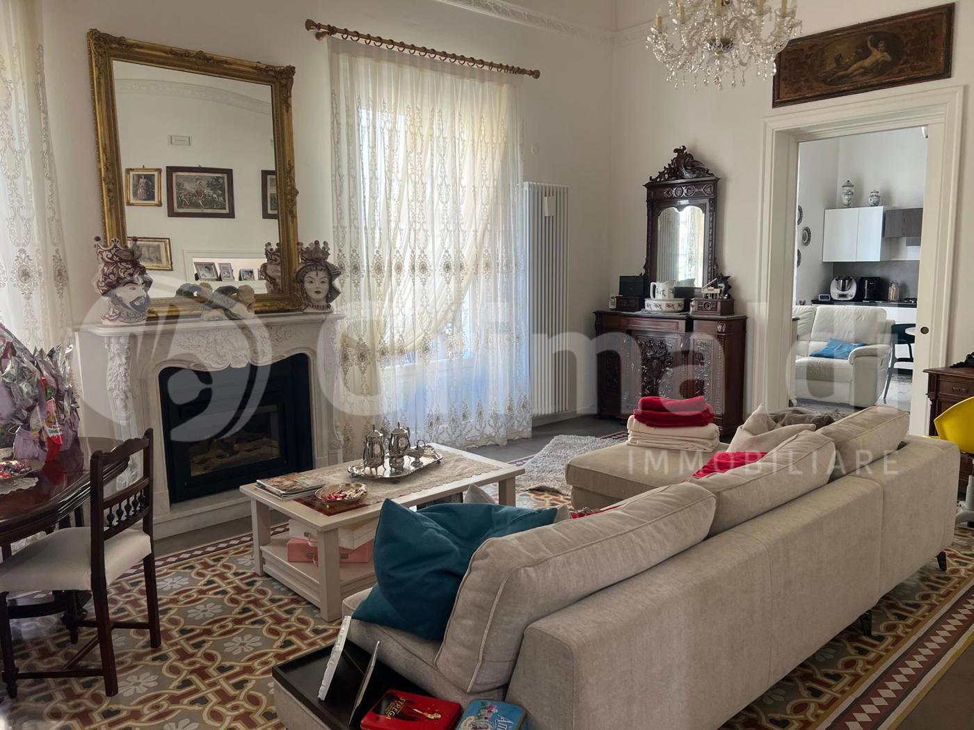 Appartamento in vendita a Palermo