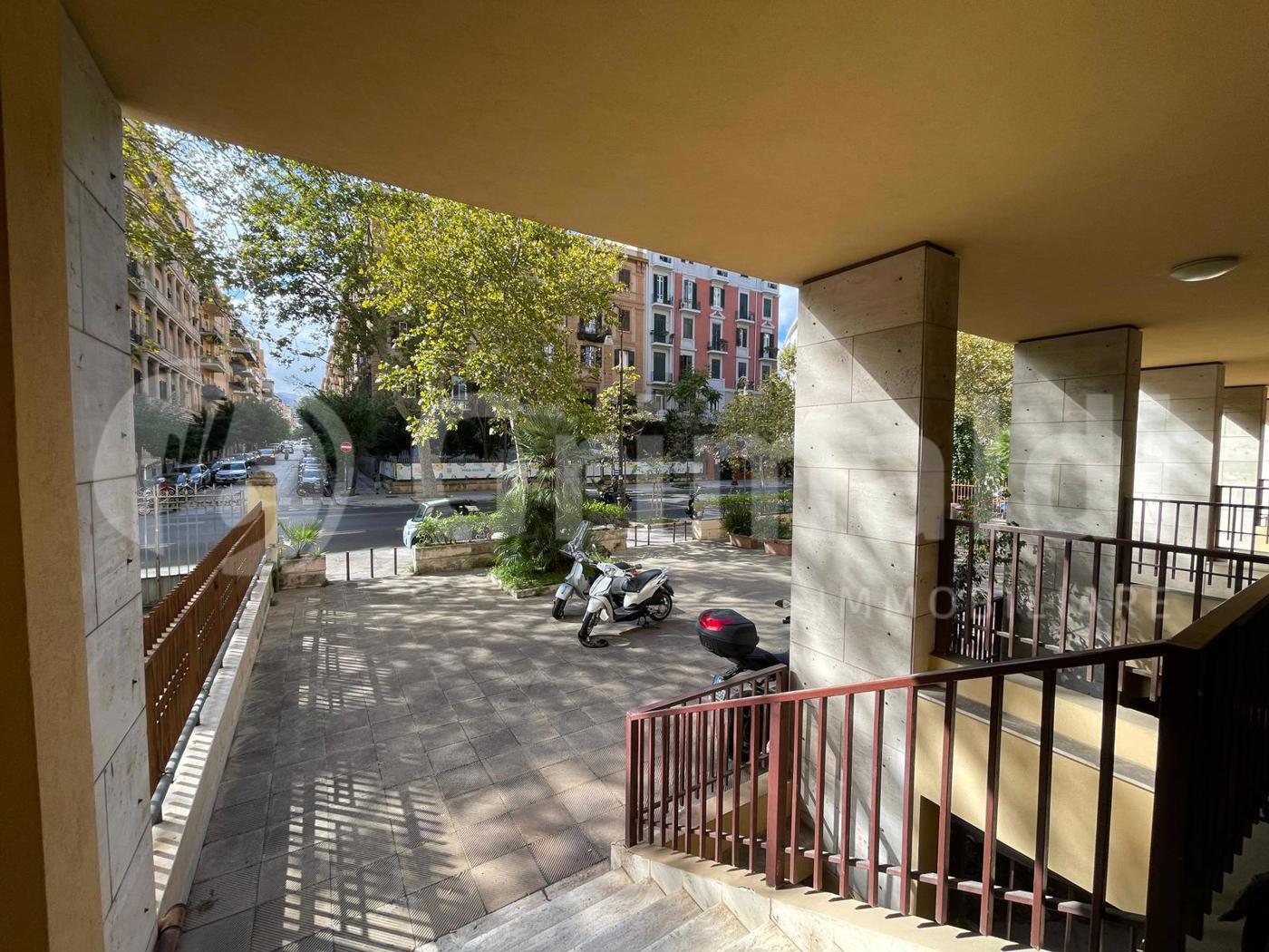 Negozio in vendita a Palermo