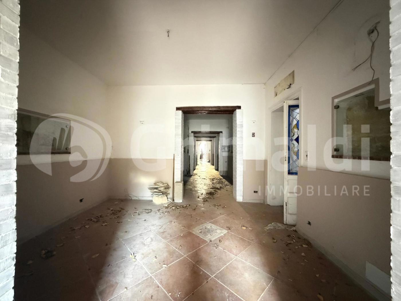 Negozio in vendita a Palermo