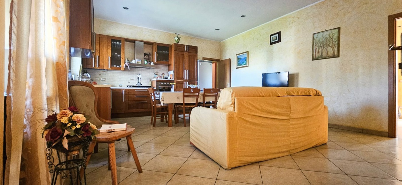 Casa indipendente in vendita a Santa Teresa di Riva