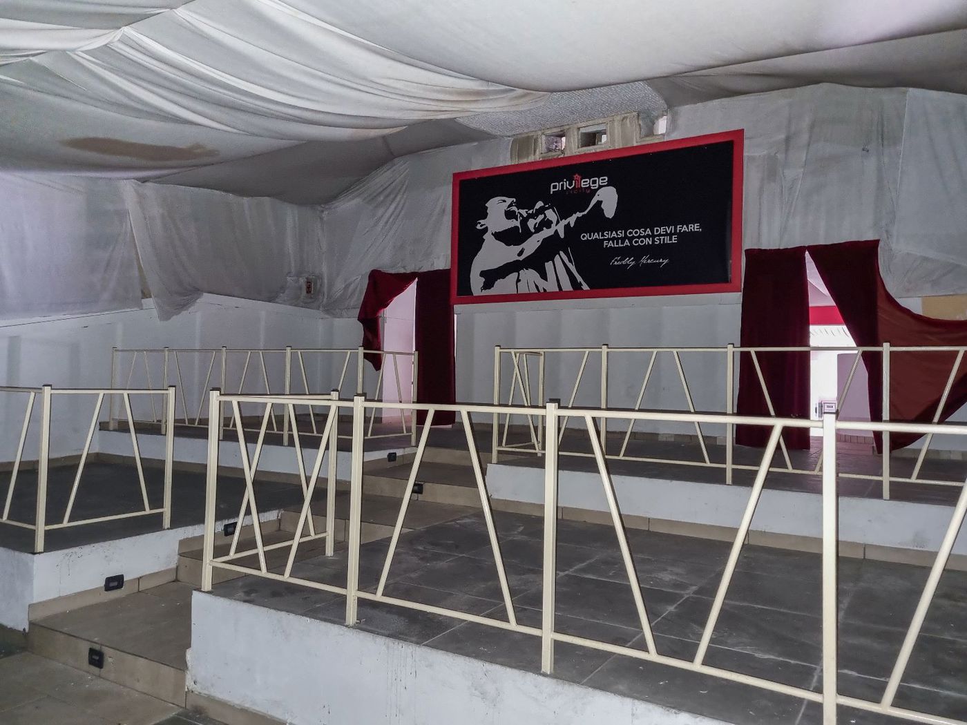 Stabile/Palazzo in vendita a Santa Teresa di Riva