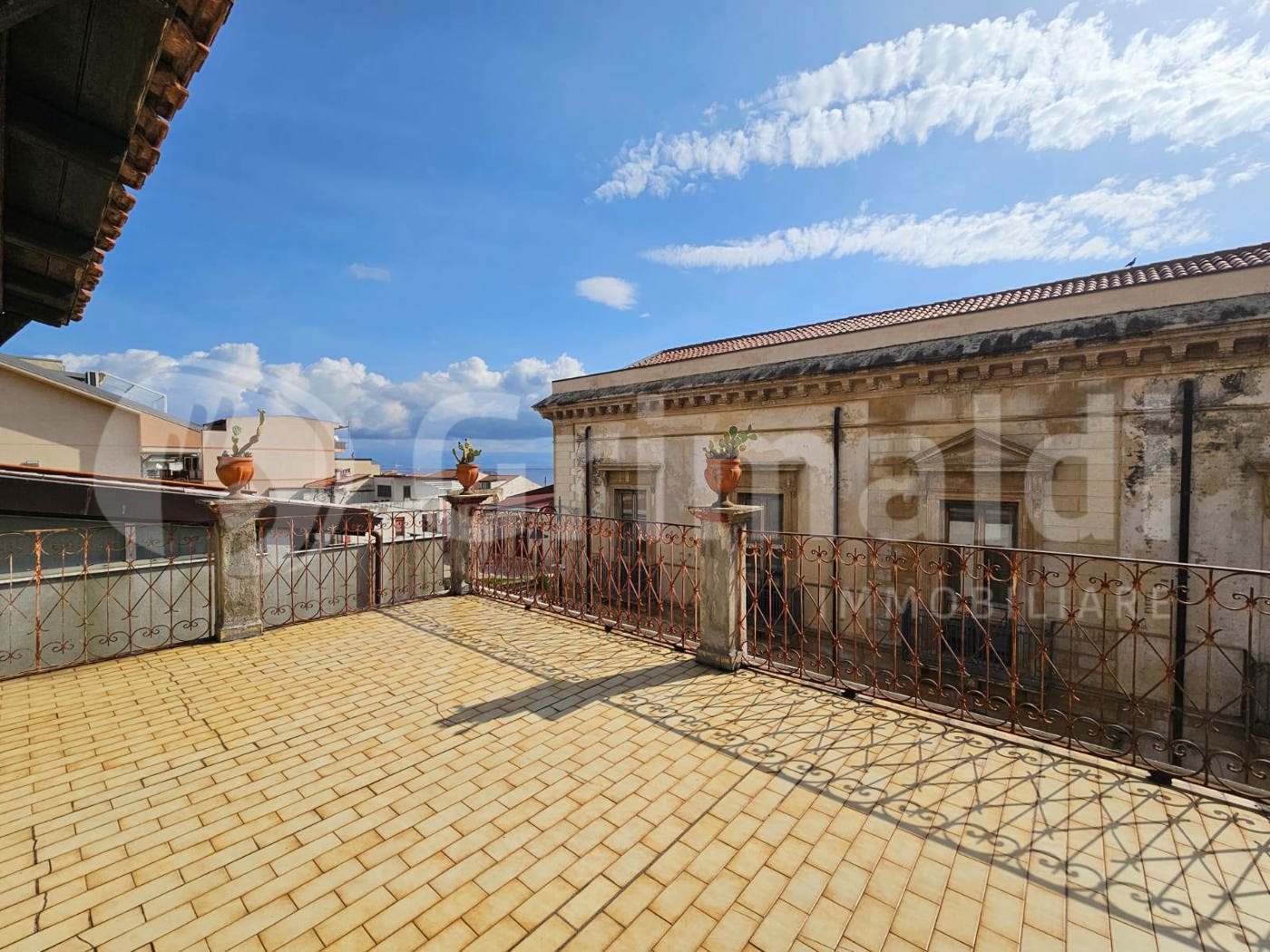 Casa indipendente in vendita a Nizza di Sicilia