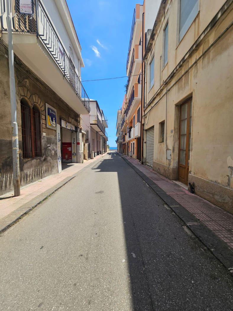Appartamento da ristrutturare a Santa Teresa di Riva