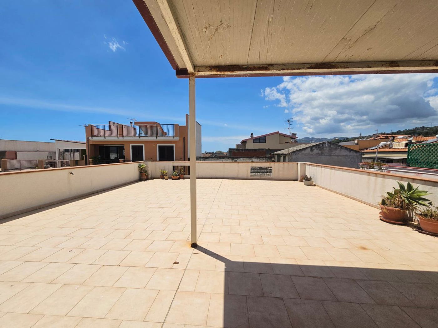 Appartamento da ristrutturare a Santa Teresa di Riva