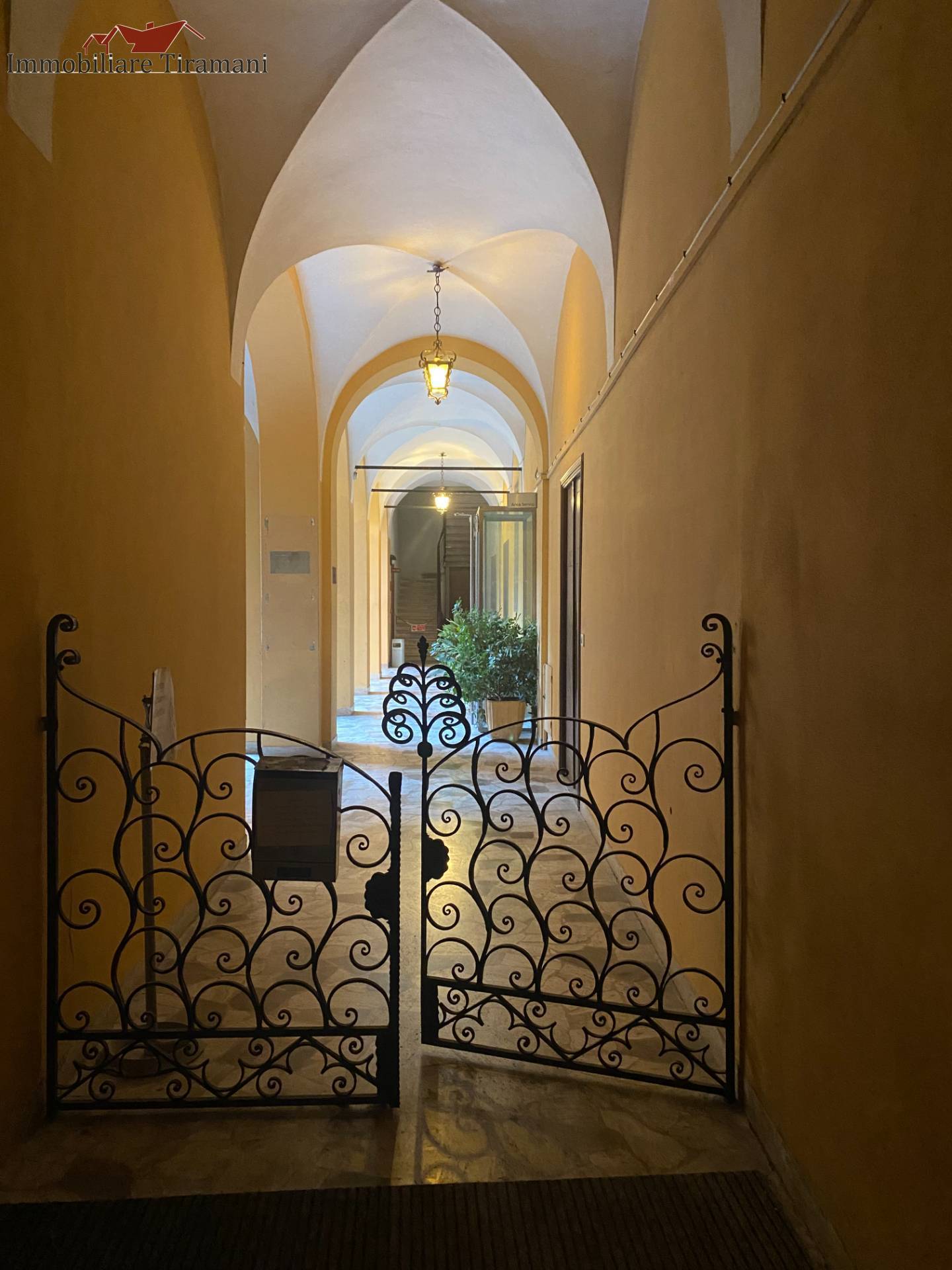 Stabile/Palazzo in vendita a Fiorenzuola d'Arda