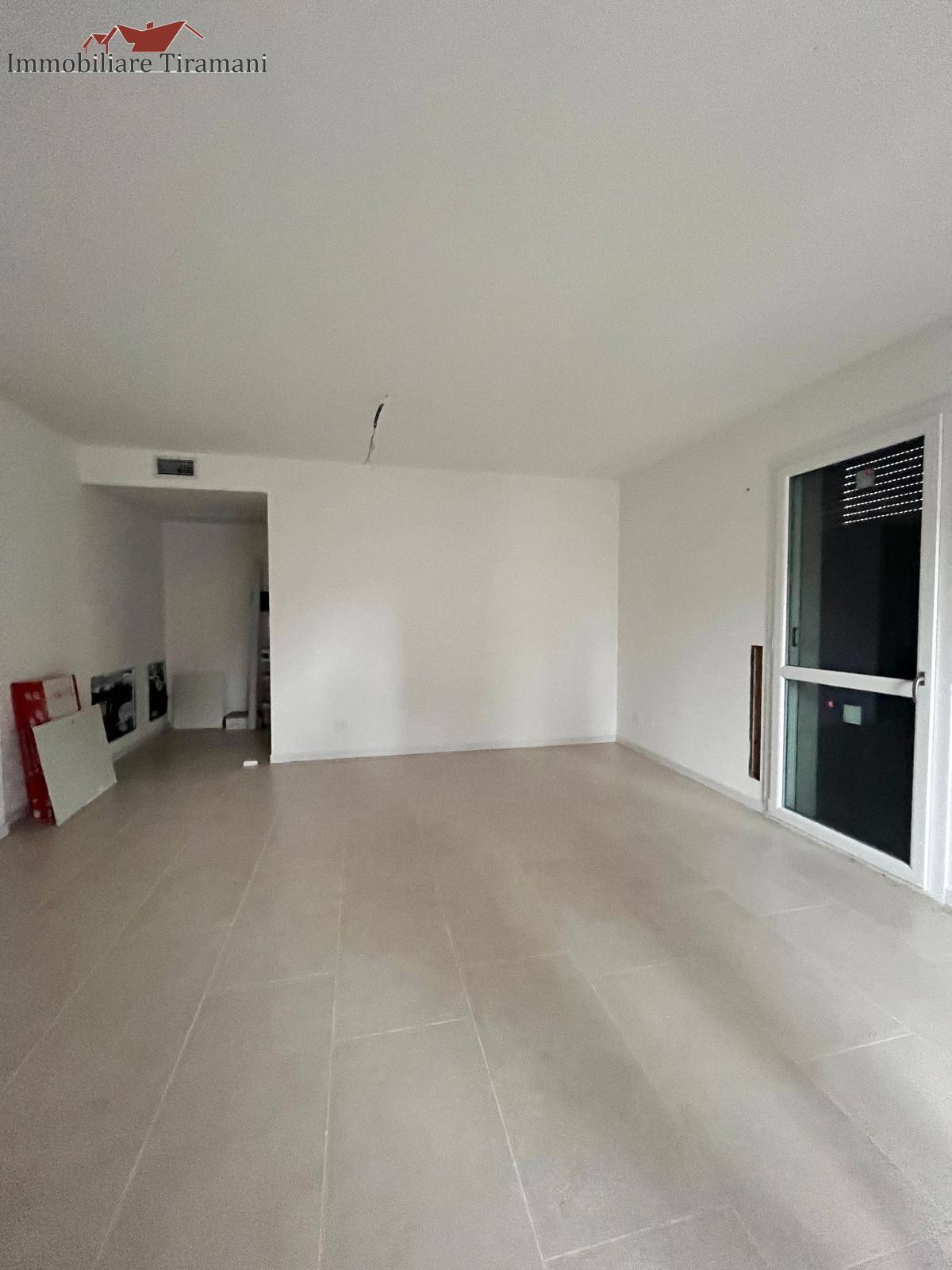 Studio/Ufficio in affitto a Fiorenzuola d'Arda