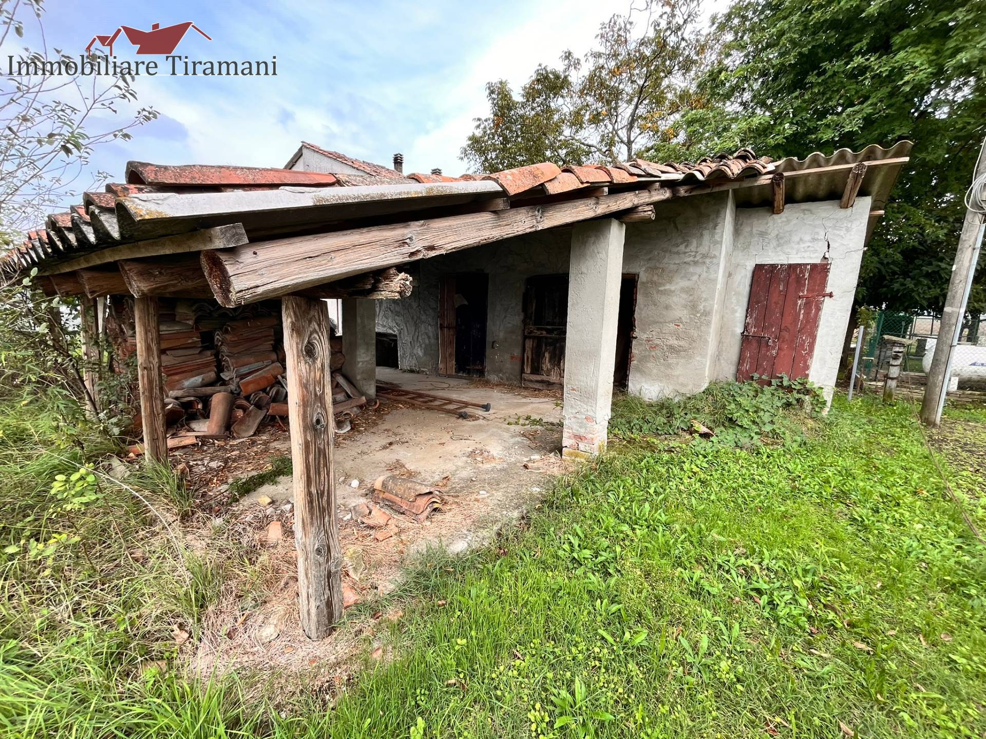 Casa semindipendente in vendita a Carpaneto Piacentino, Chero